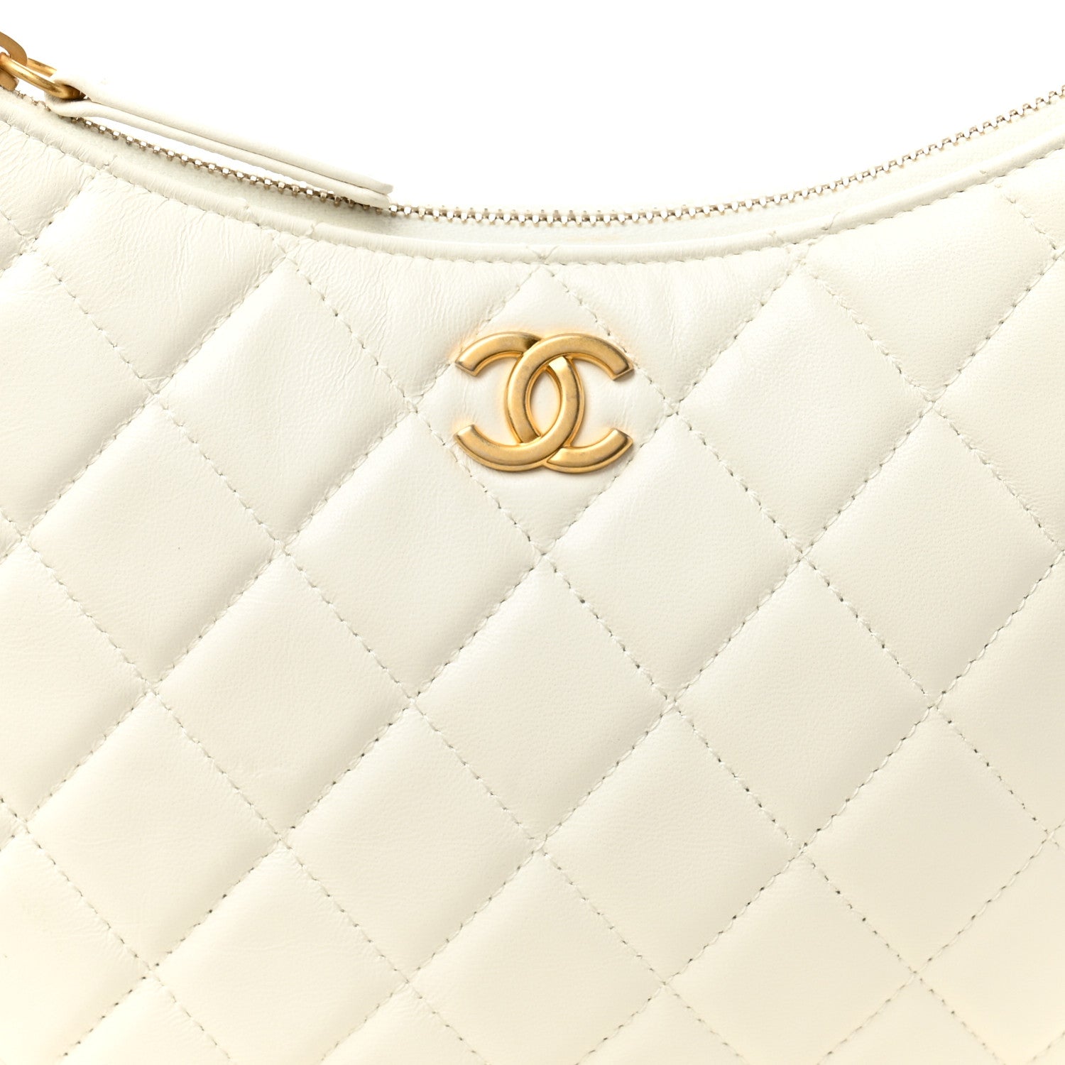 Chanel Shiny Crumpled Lambskin Quilted Trendy Chain Around Hobo White 8 of 12