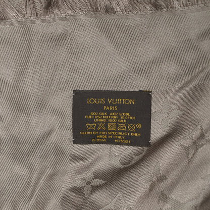 Louis Vuitton Monogram V Fur Shawl Verone 5 of 6