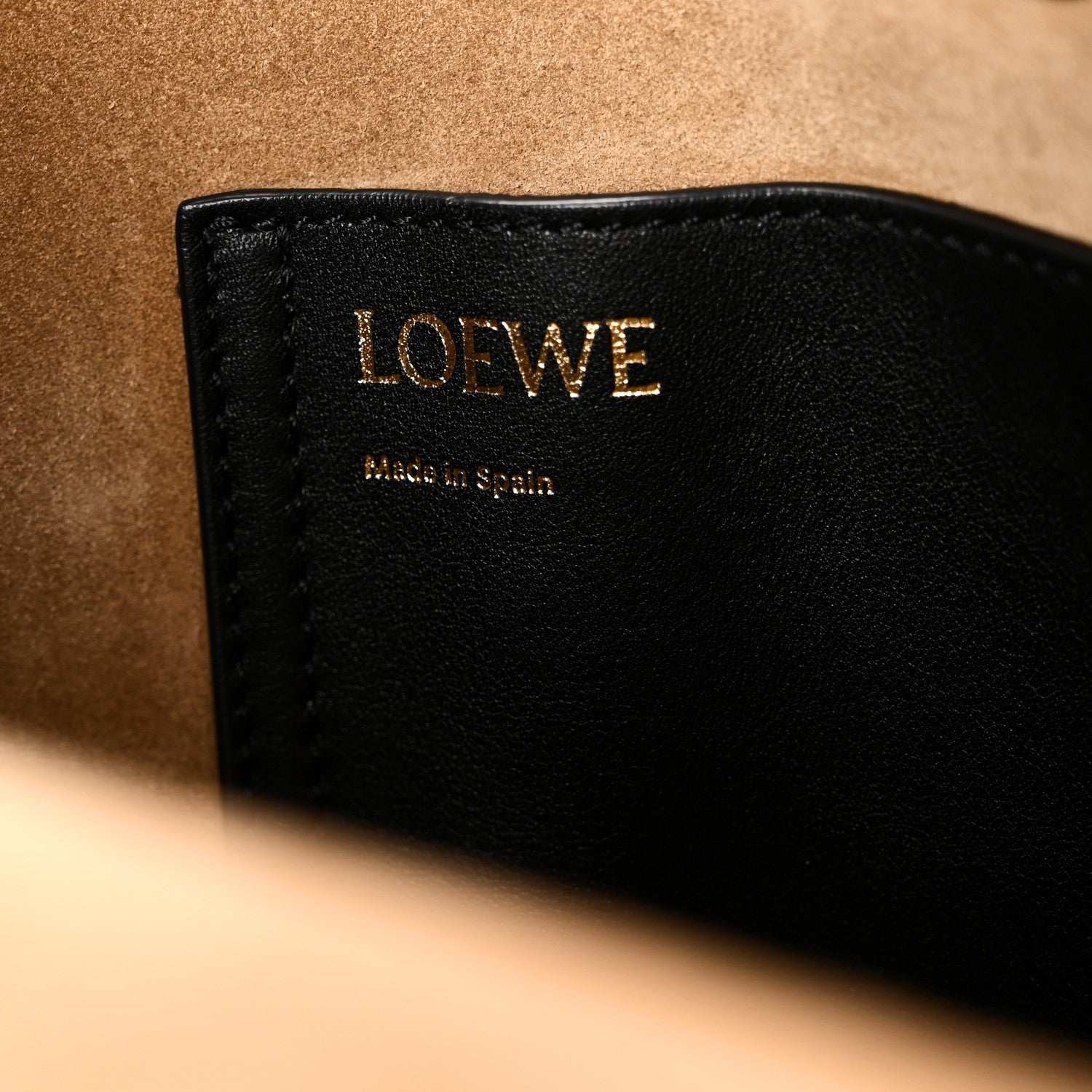 Loewe Smooth Calfskin Medium Pebble Bucket Bag Black 6 of 9