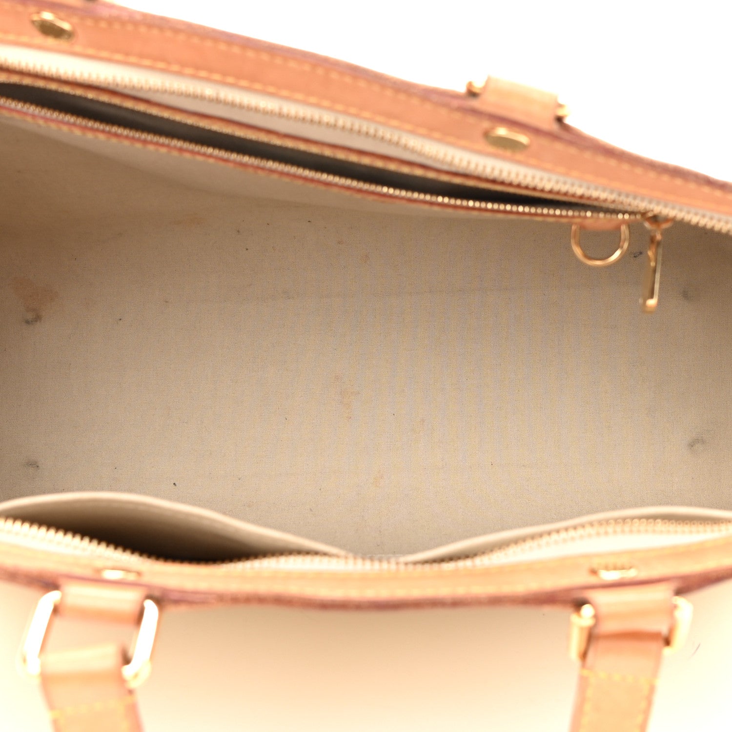 Louis Vuitton Vernis Brea GM Blanc Corail 5 of 13