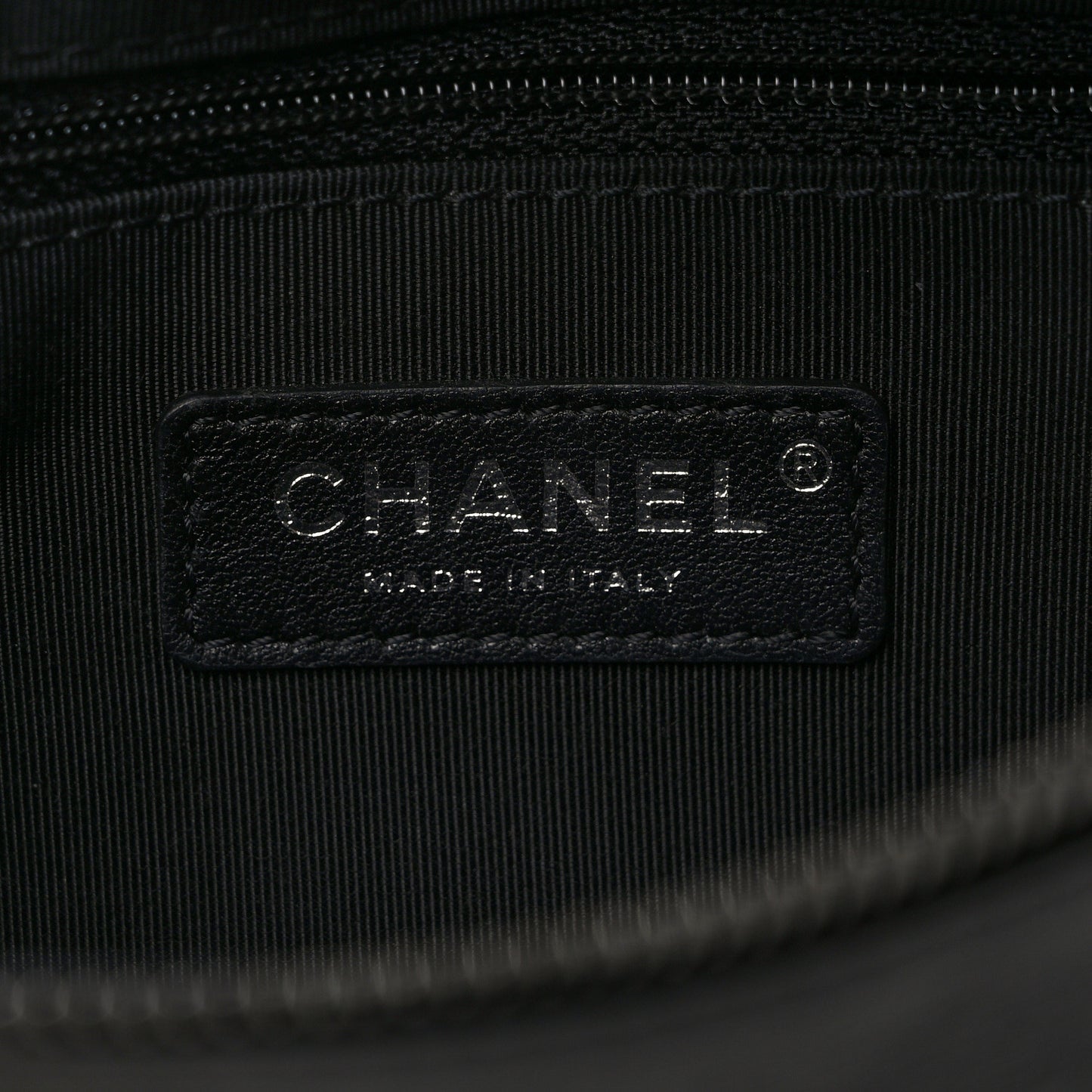 Calfskin Chain 20s Signe Waist Bag Black