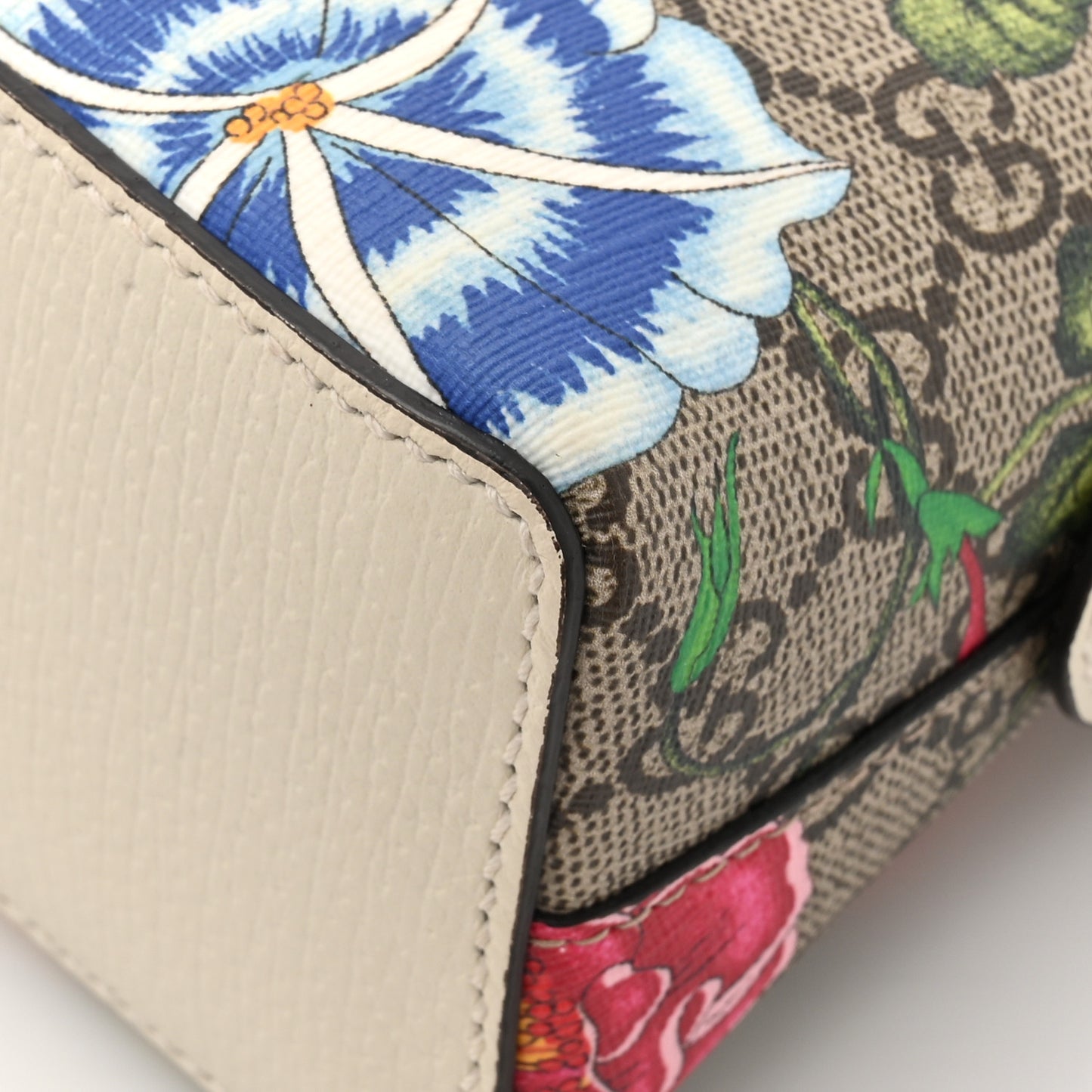 GG Supreme Monogram Flora Web GG Small Ophidia Dome Shoulder Bag White