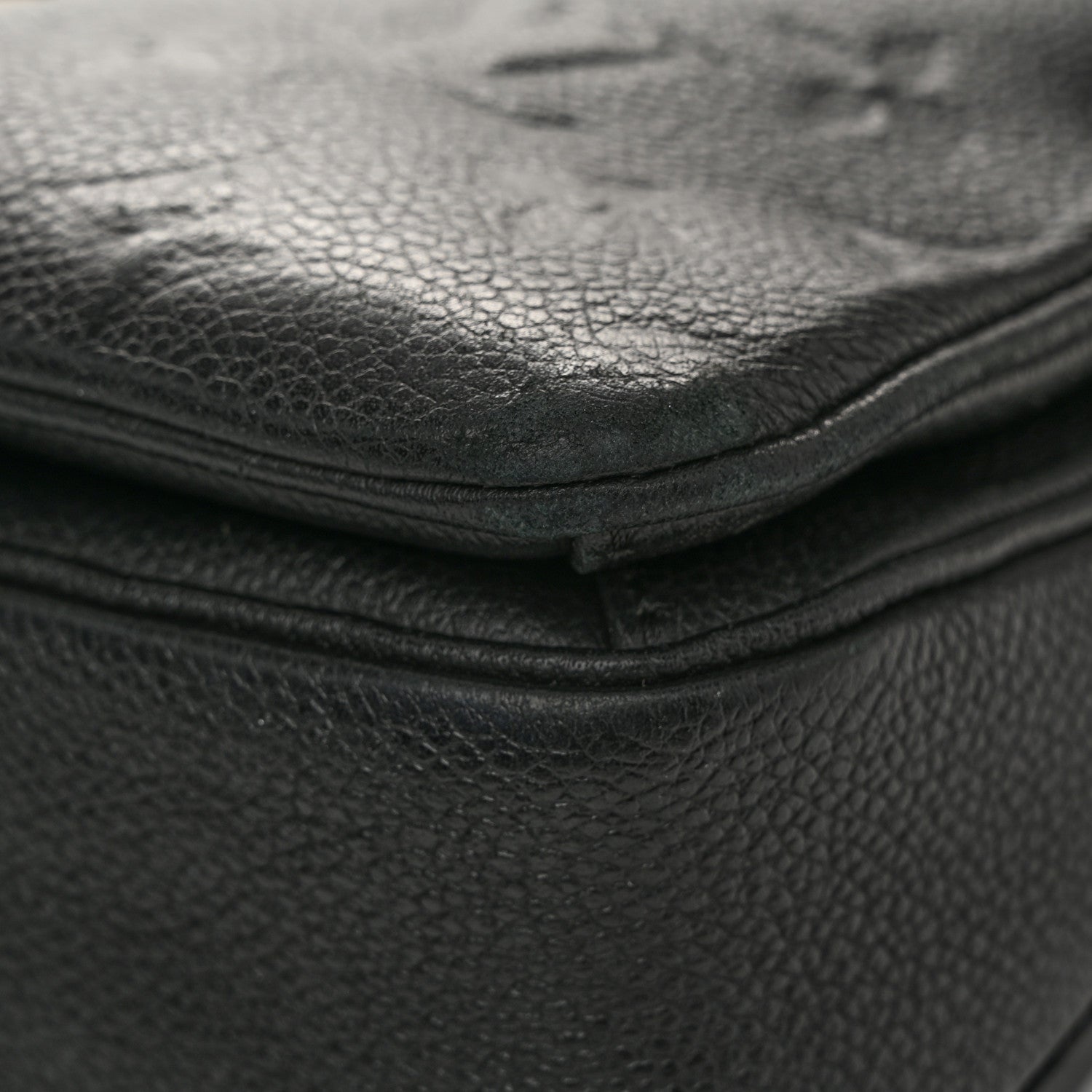 Louis Vuitton Empreinte Pochette Metis Black 15 of 15
