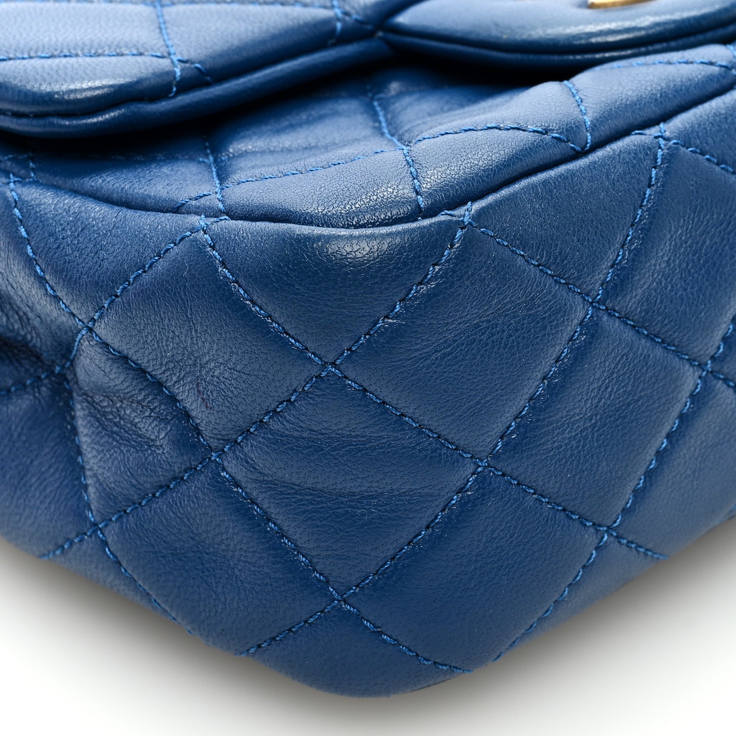 Lambskin Quilted Mini Pearl Crush Flap Blue