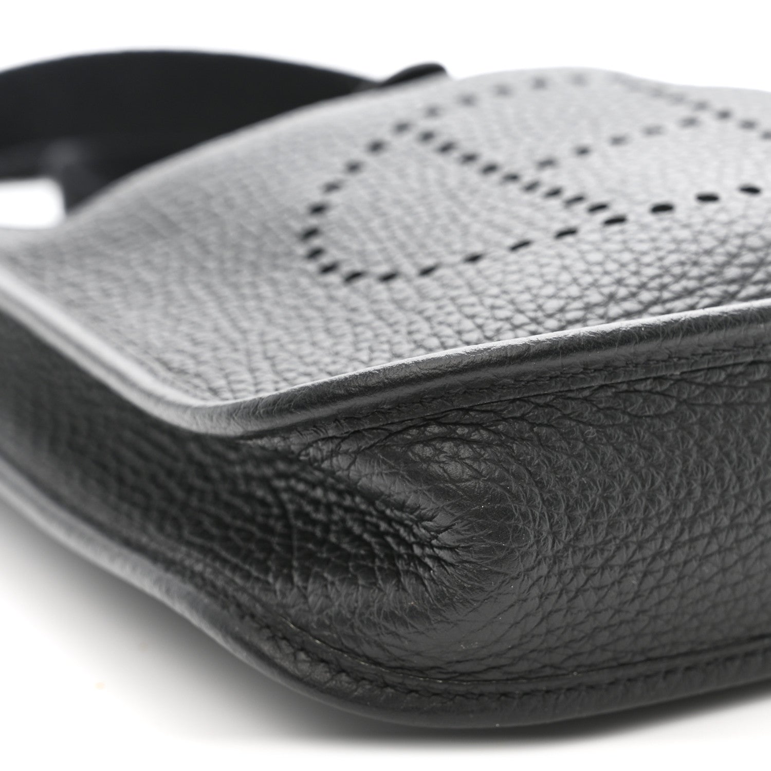 Hermes Taurillon Clemence Evelyne TPM Black 8 of 10