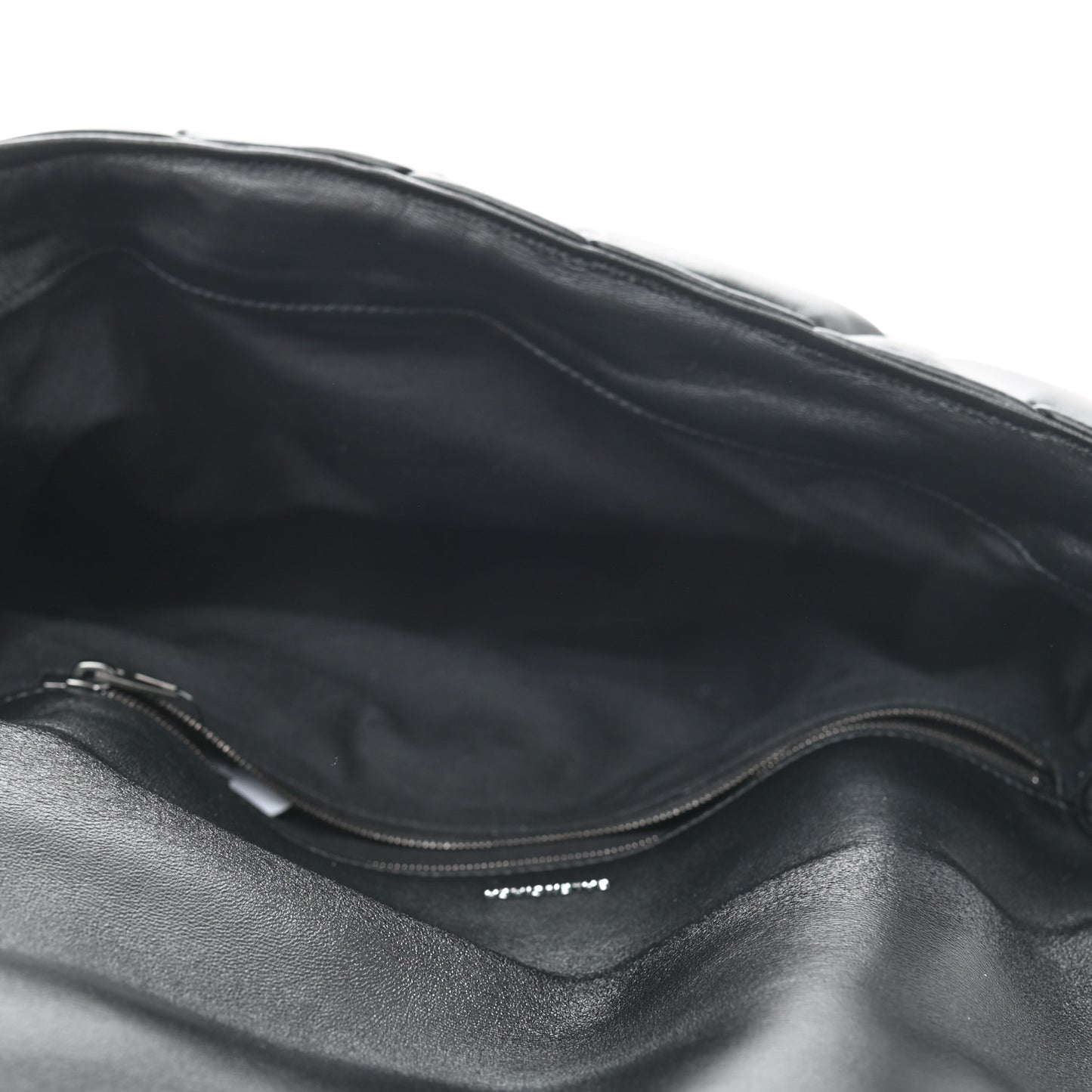 Nappa Calfskin Quilted Touch B Clutch Bag Black
