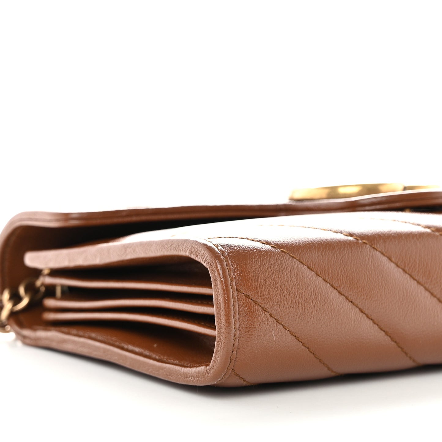 Azalea Calfskin Matelasse Diagonal GG Marmont Chain Wallet Cuir
