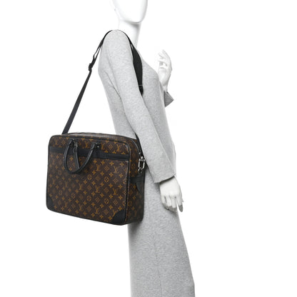 Louis Vuitton Monogram Macassar Porte-Documents Voyage GM 2 of 12