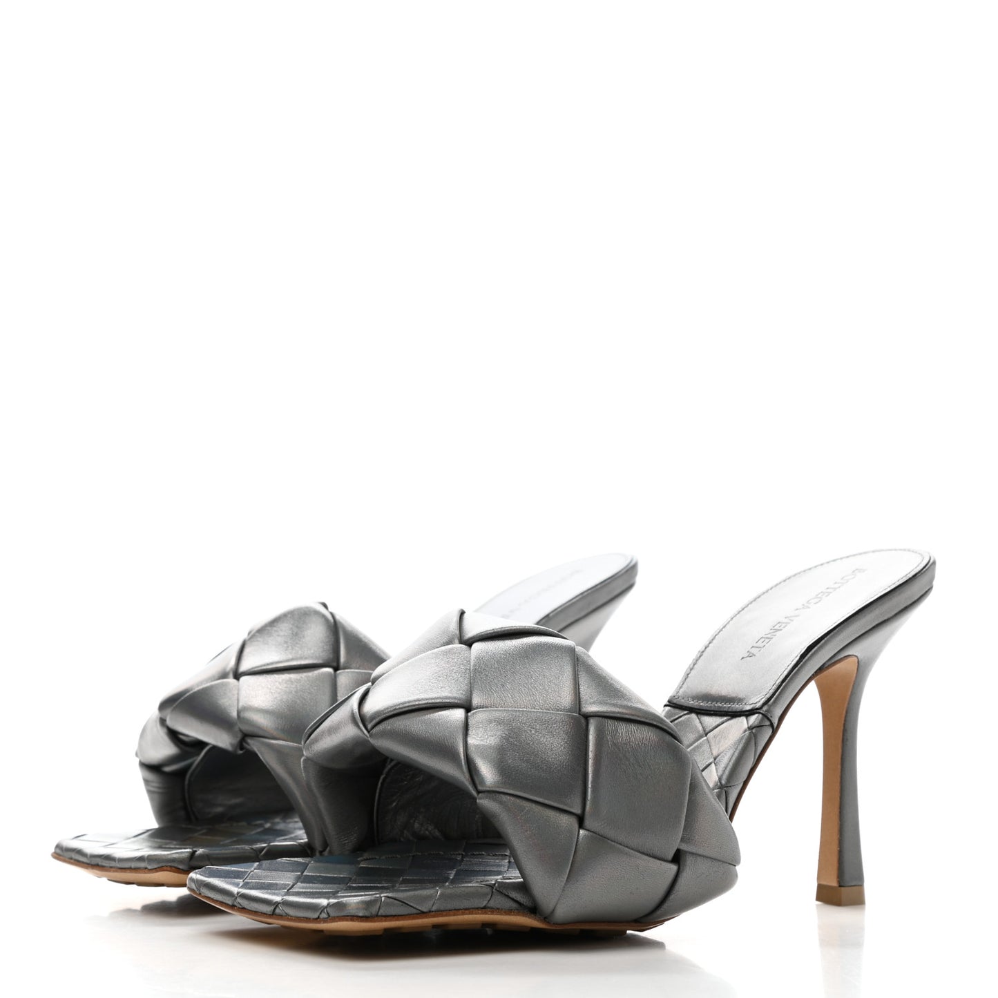 Laser Nappa Maxi Intrecciato Lido 90mm Mule Sandals 39 Oyster
