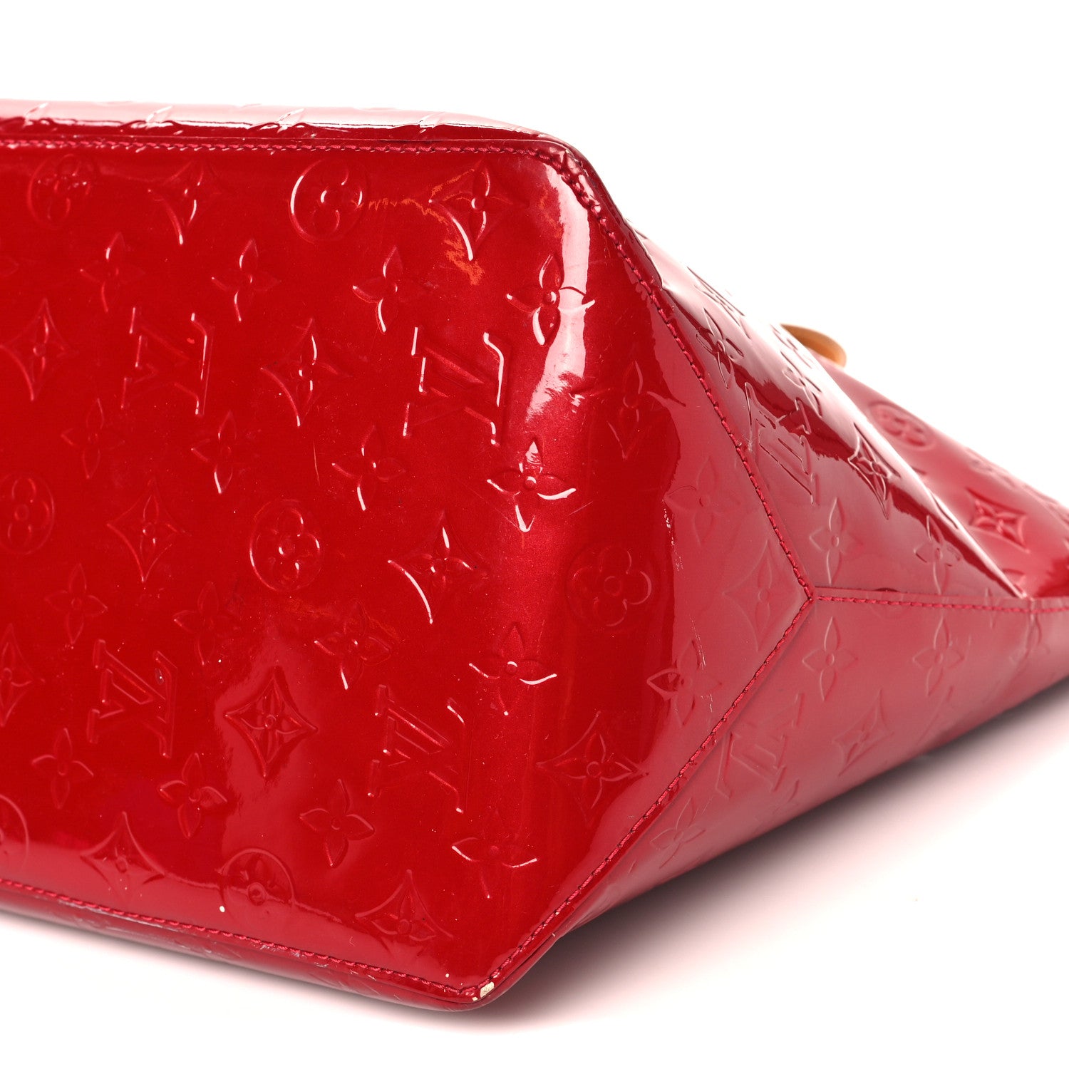 Louis Vuitton Vernis Bellevue PM Pomme D'Amour 9 of 14