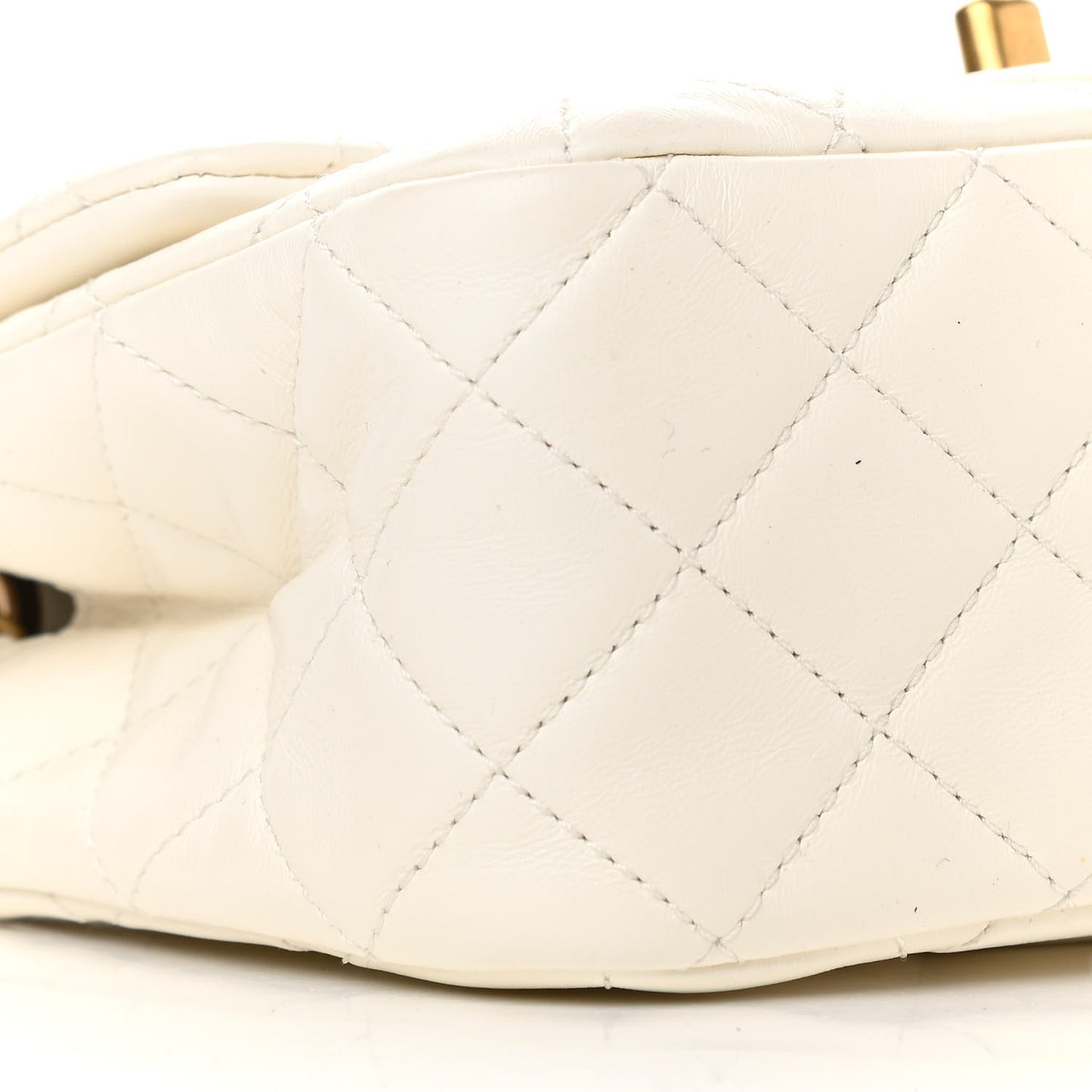 Lambskin Quilted Mini Pearl Crush Flap White