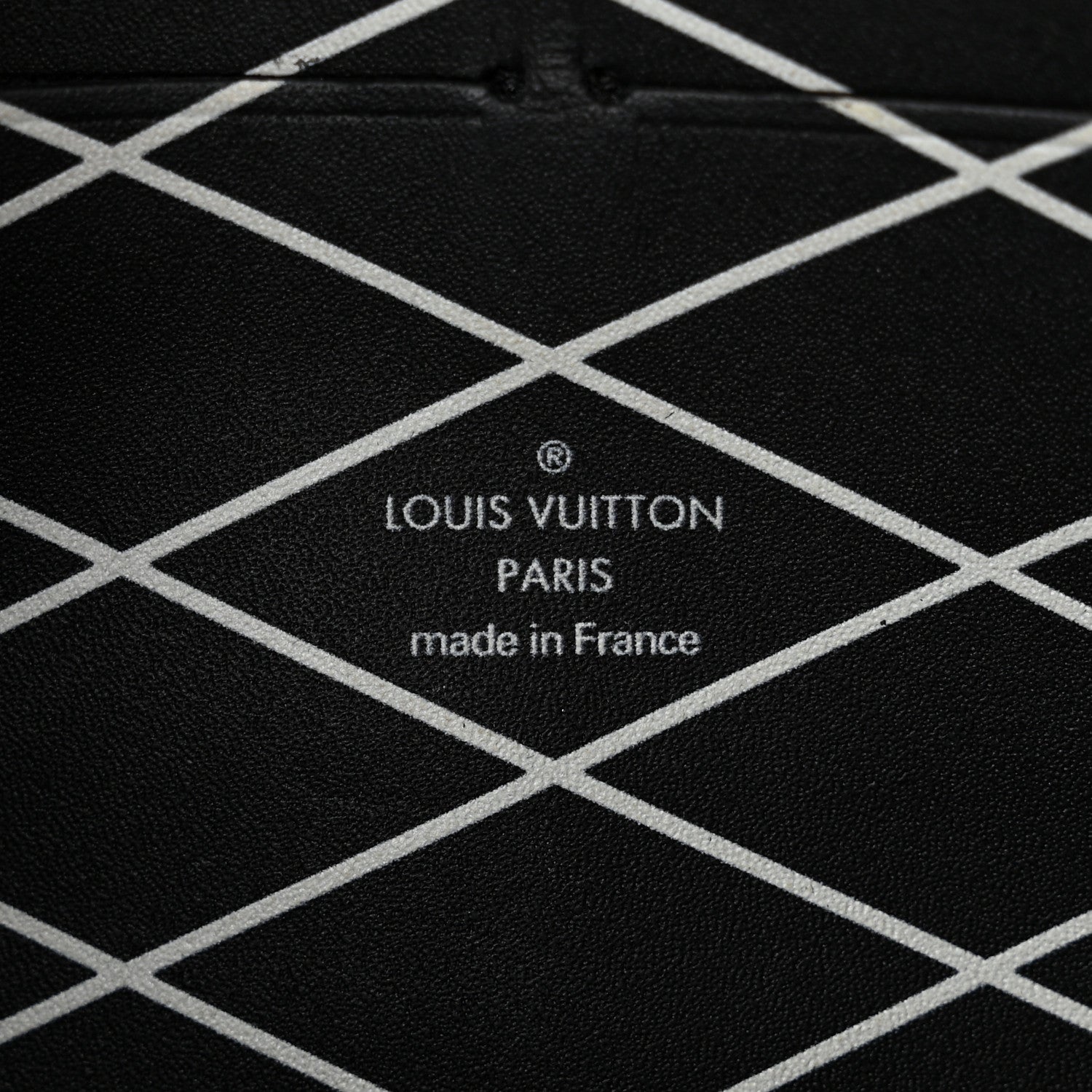 Louis Vuitton Epi Trunk Chain Wallet Black 6 of 9