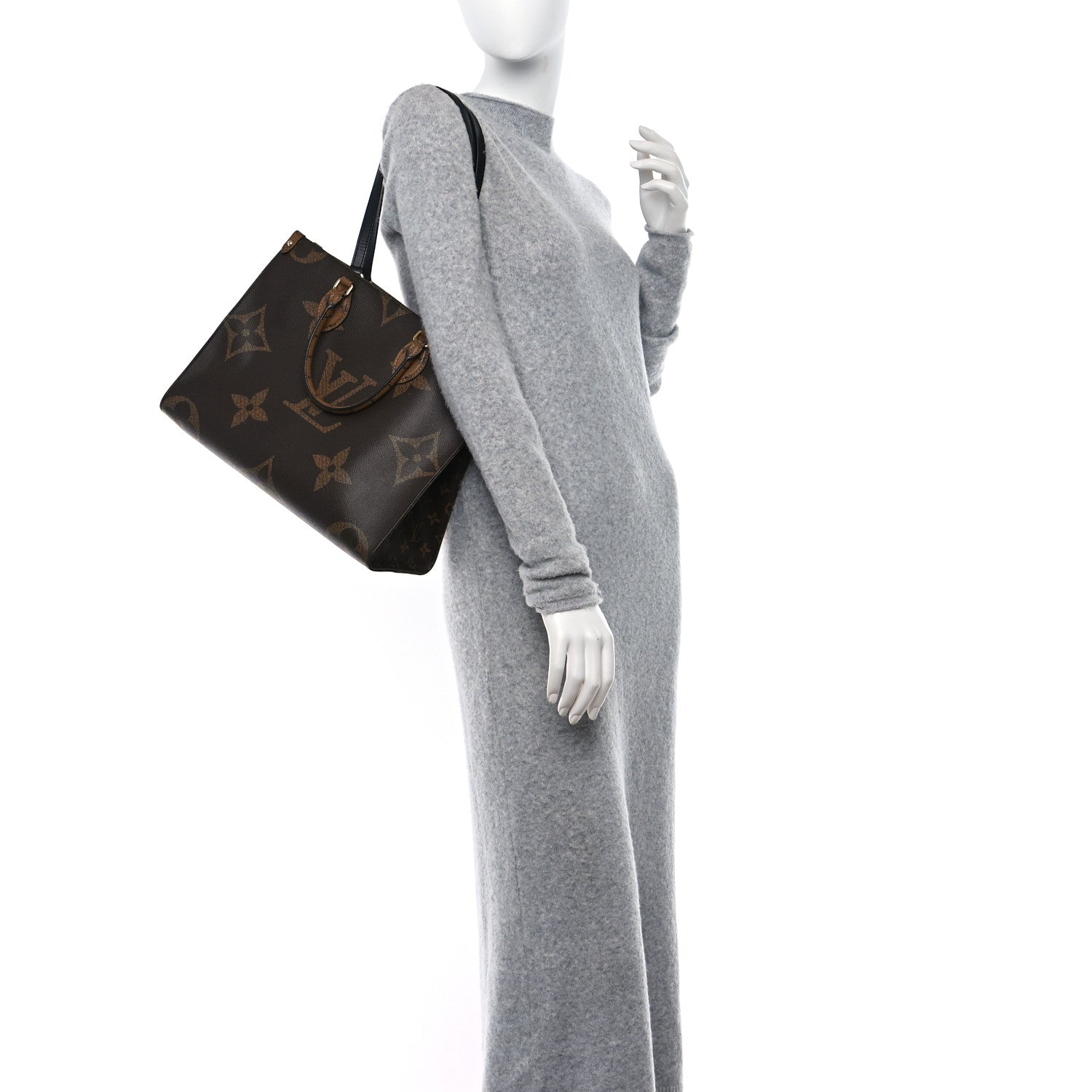 Louis Vuitton Reverse Monogram Giant Onthego MM 2 of 11