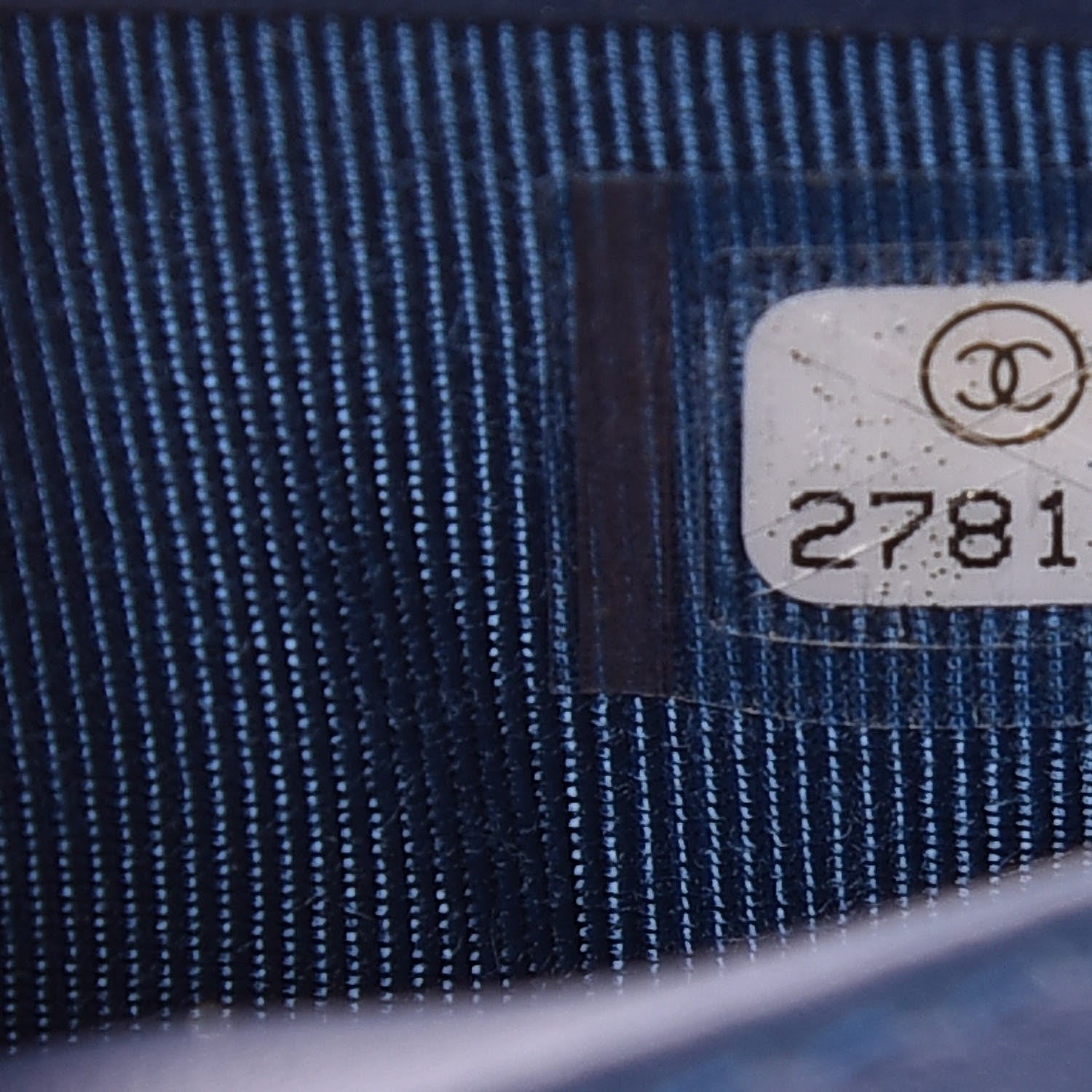 Chanel Iridescent Caviar Quilted Card Holder Wallet Dark Blue 7 of 8