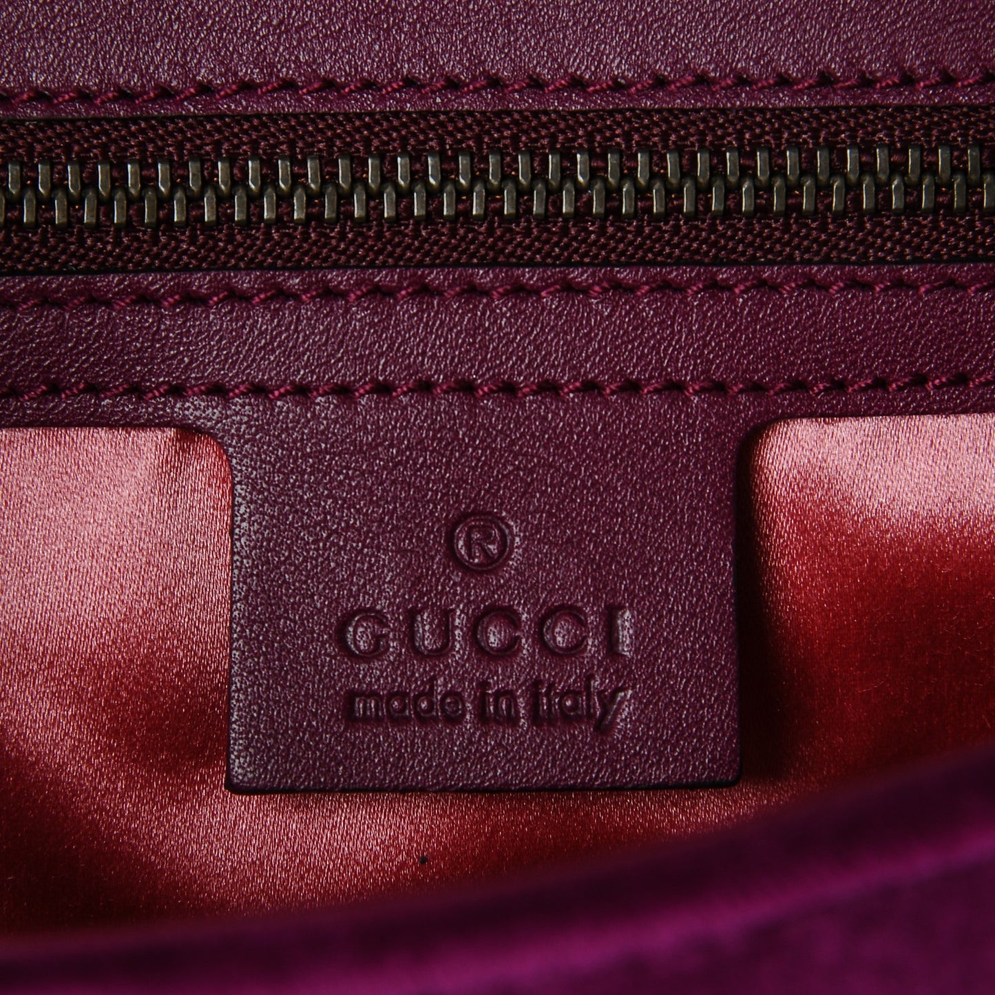 Velvet Matelasse Medium GG Marmont Shoulder Bag Fuchsia Violet Cyclamen