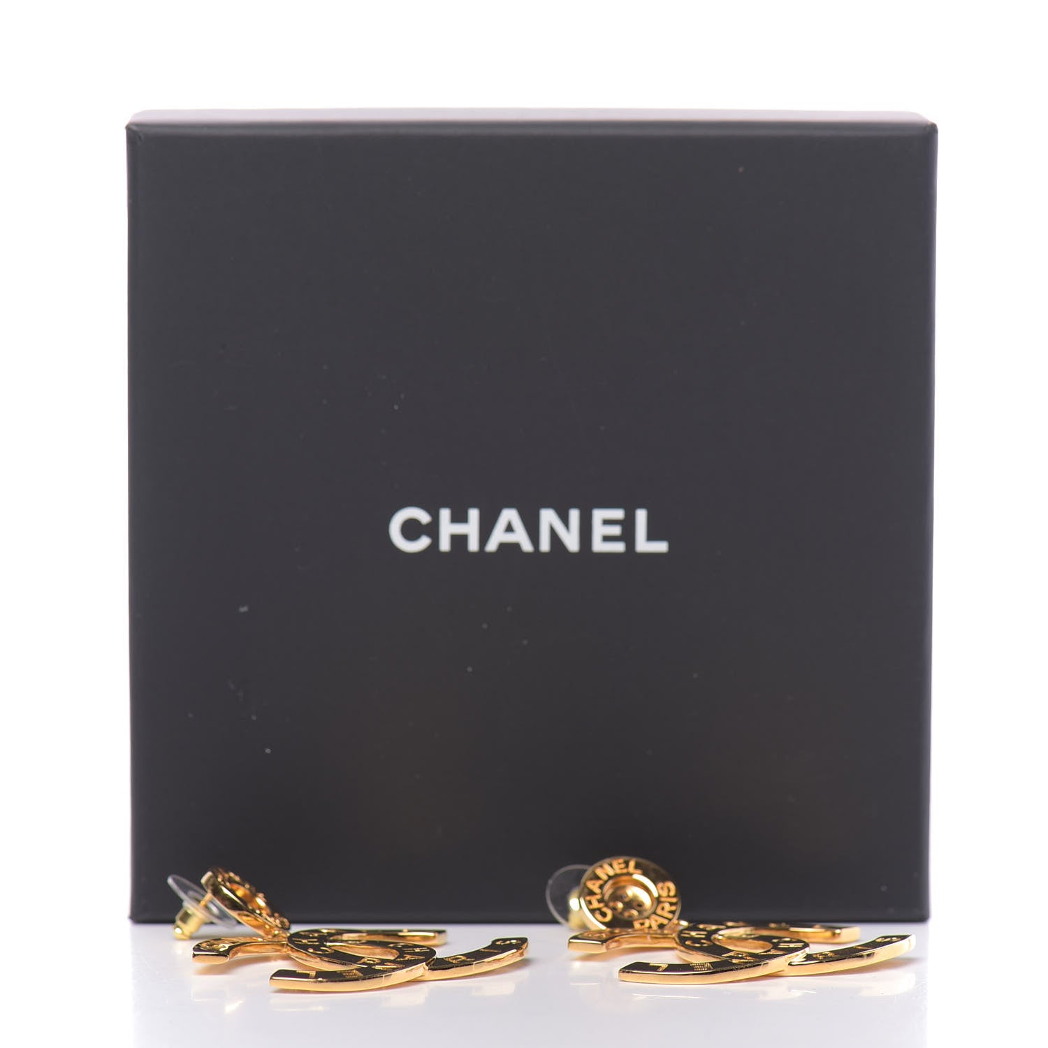 Chanel Metal Large Paris Button Earrings Gold 5 of 5