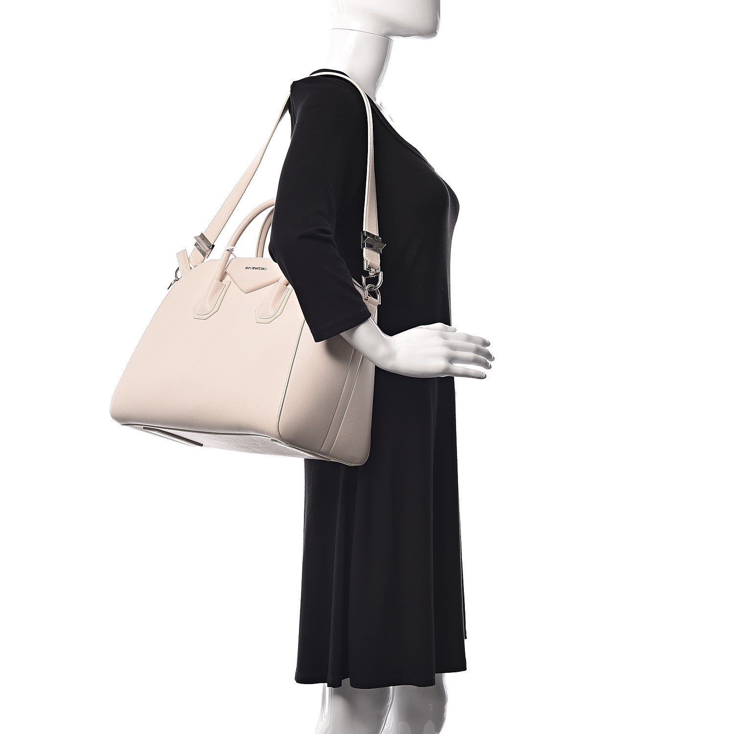 Givenchy Sugar Goatskin Medium Antigona Ivory 2 of 20