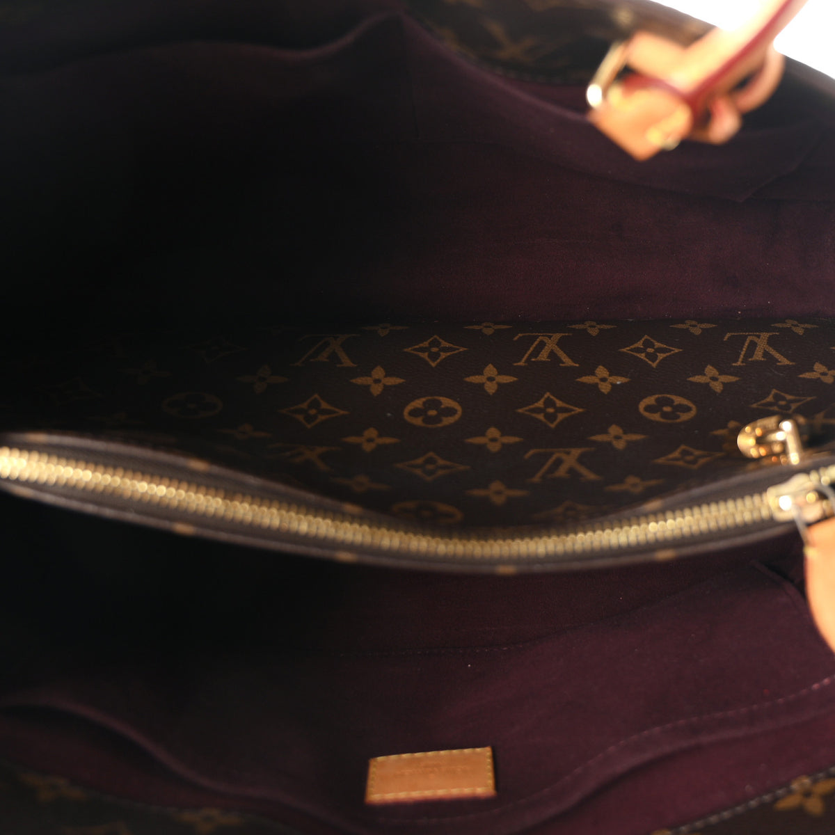 Louis Vuitton Monogram Montaigne GM 8 of 19