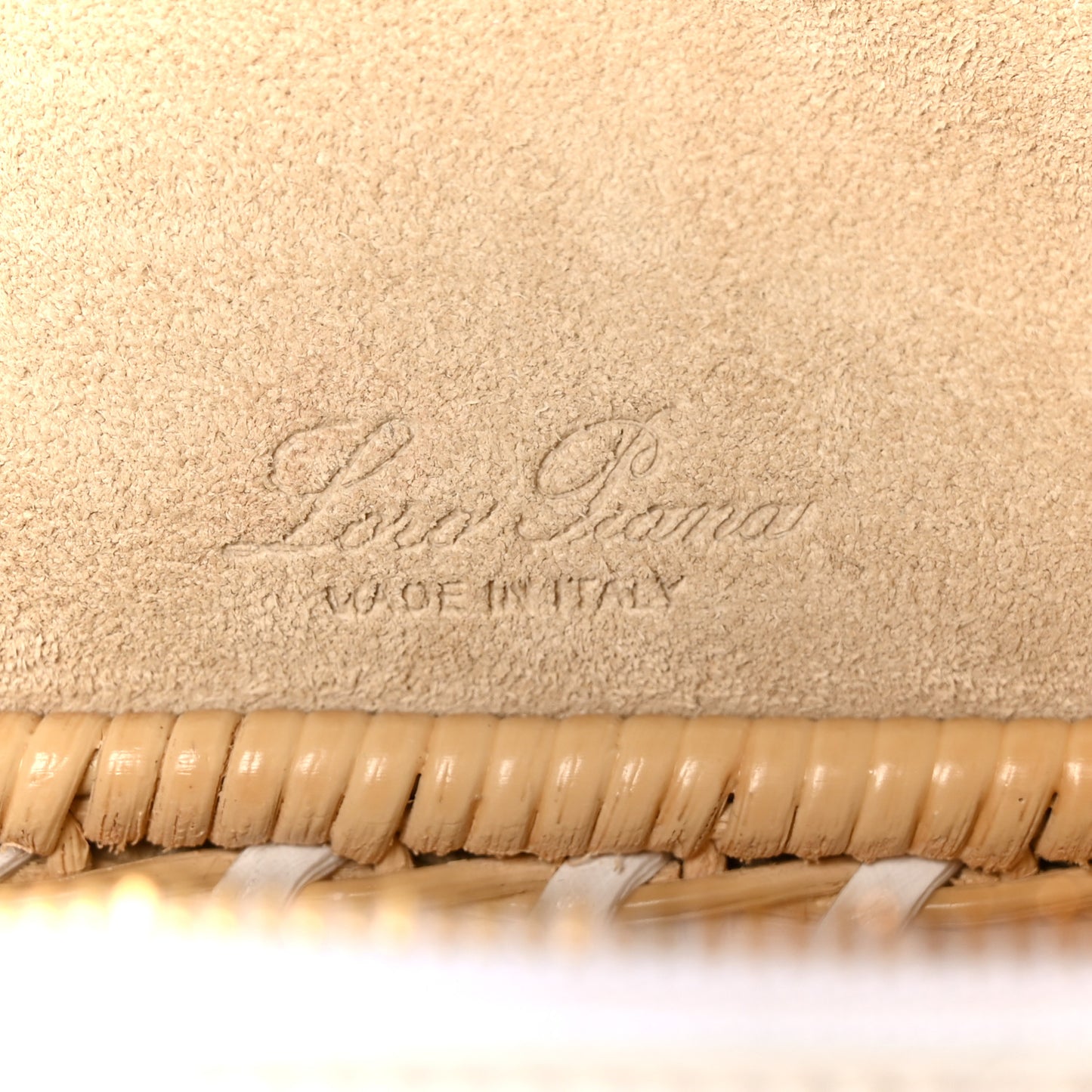 Wicker Ostrich East West L19 Extra Pocket Pouch Malt White