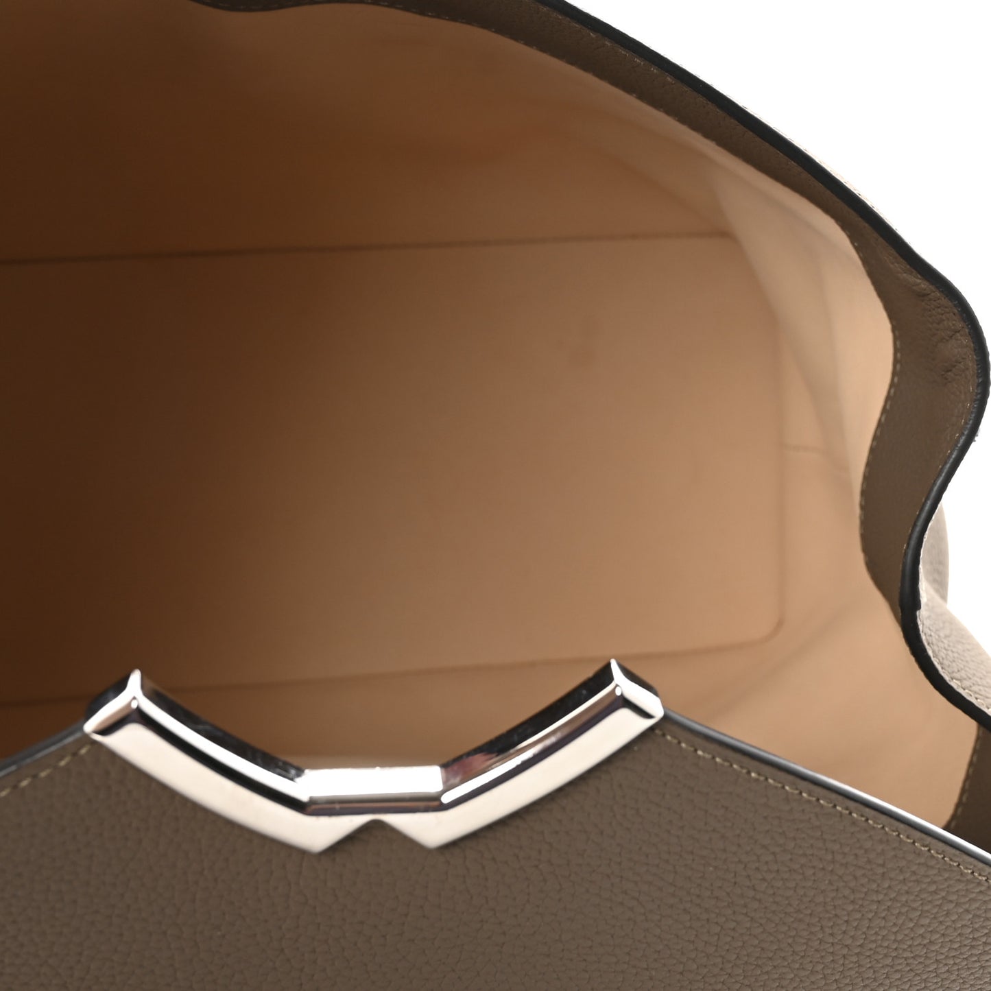 Taurillon Blush Calfskin Gabby MM Taupe