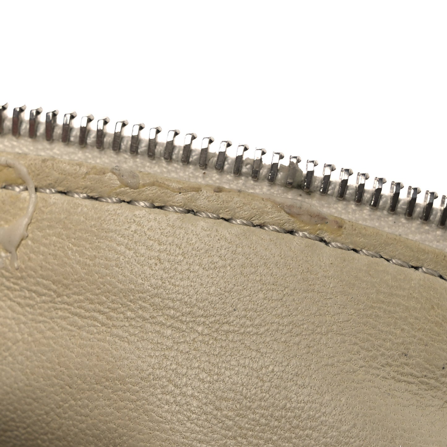 Grained Calfskin 90's Bag Ivory