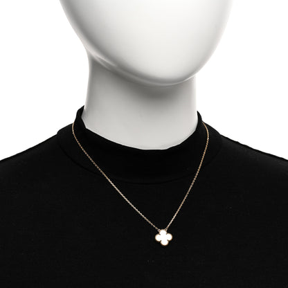 Van Cleef & Arpels 18K Yellow Gold Mother of Pearl Vintage Alhambra Pendant Necklace 2 of 6