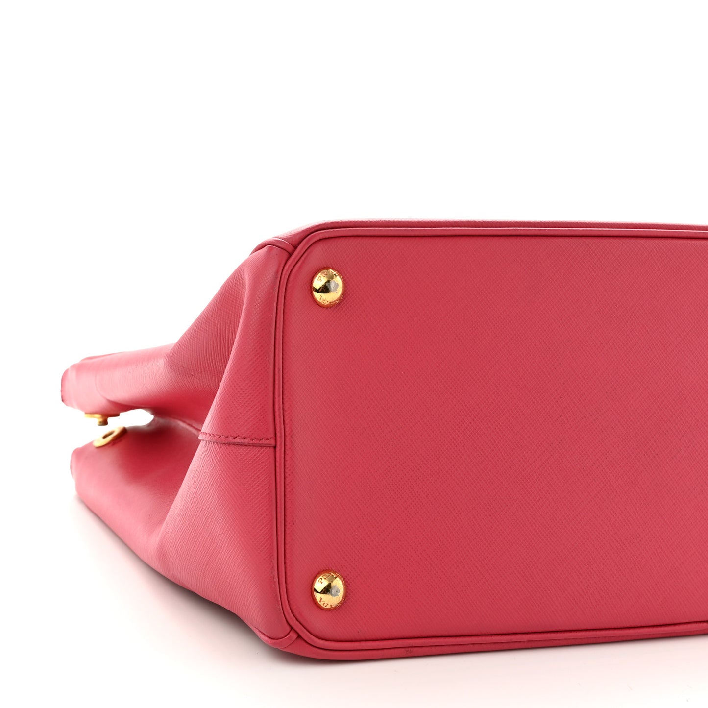 Saffiano Medium Galleria Double Zip Tote Peonia