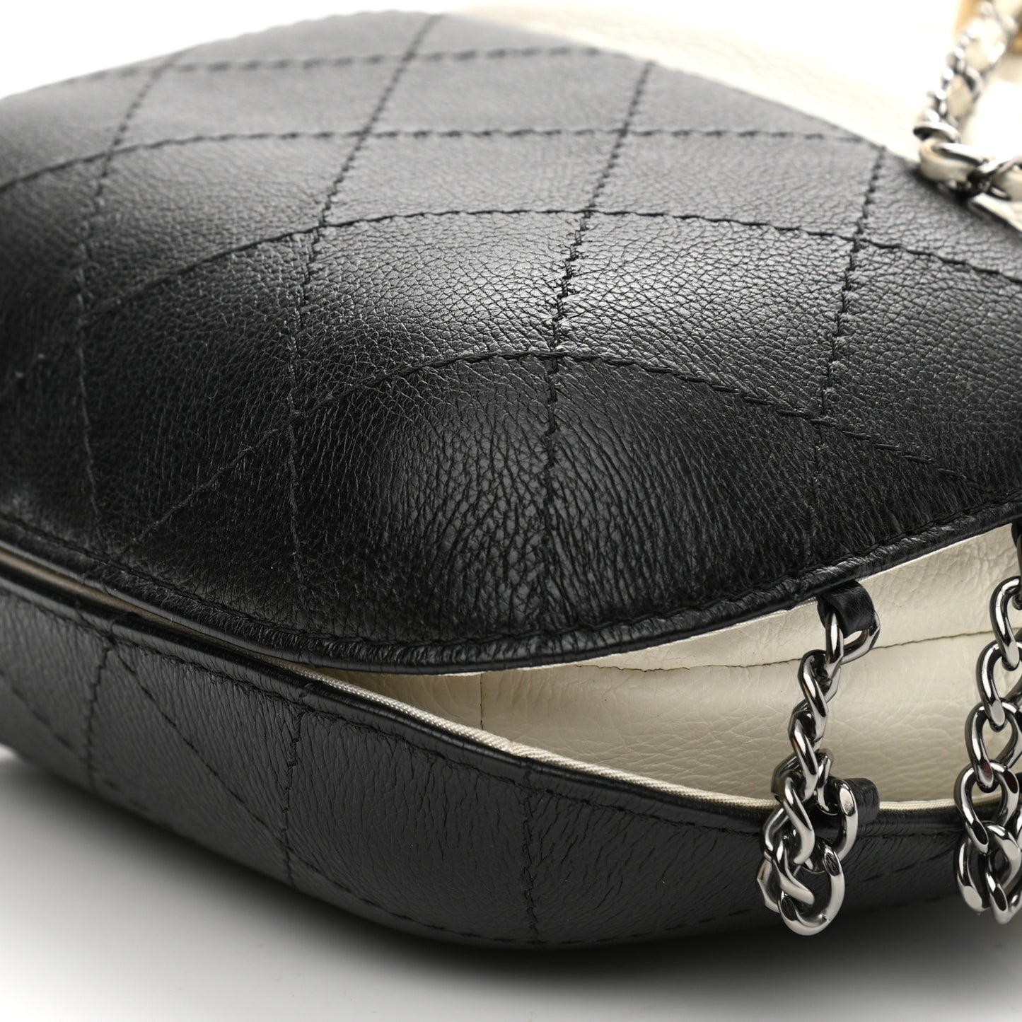 Aged Calfskin Quilted Small Gabrielle Bucket White Black