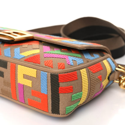 Fendi Canvas Vitello King FF Multicolor Embroidered Baguette Multicolor Cuoio 10 of 10
