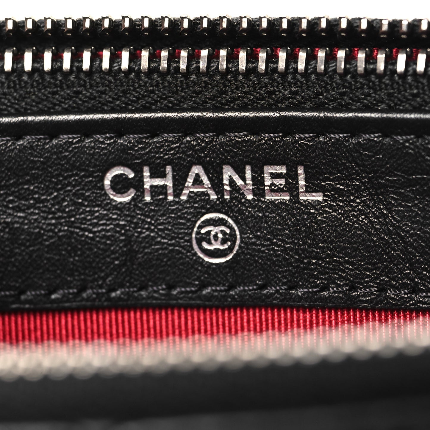 Aged Calfskin Quilted Small Gabrielle Clutch With Chain Black