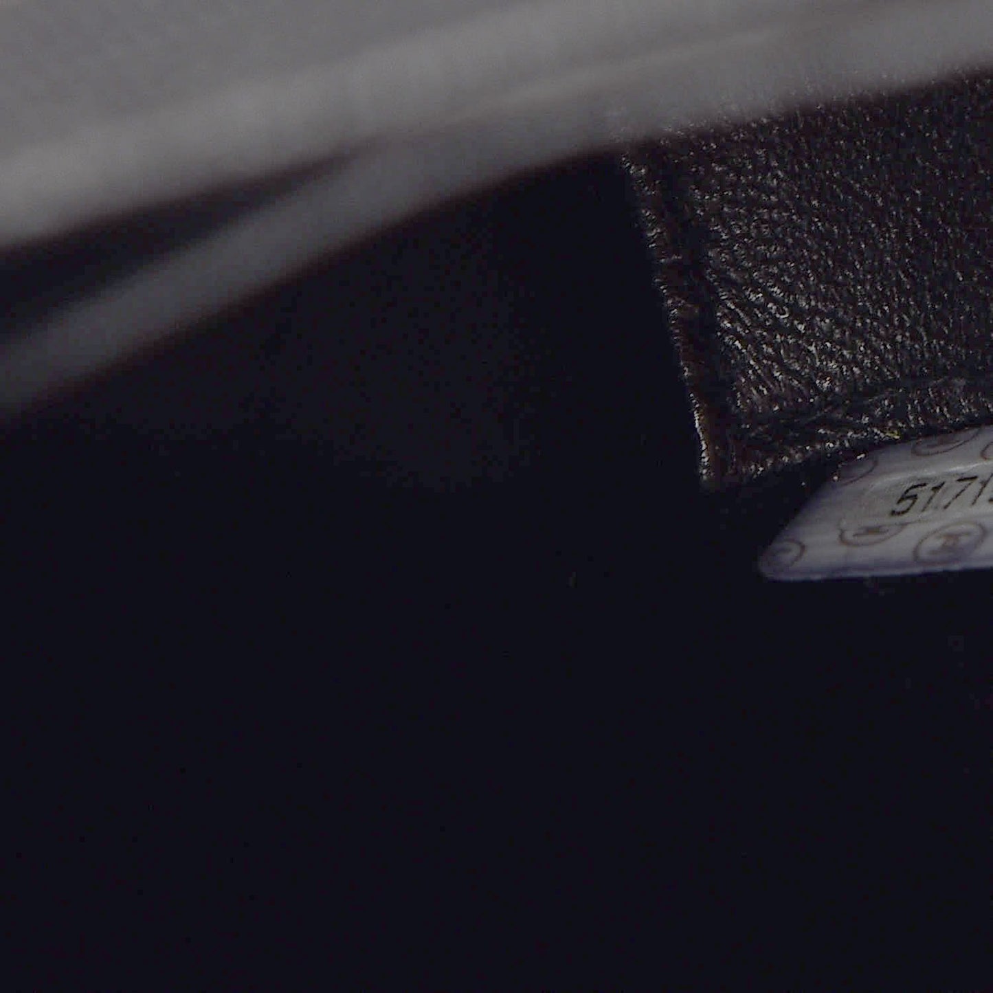 Calfskin Stitched Medium Single Flap Black
