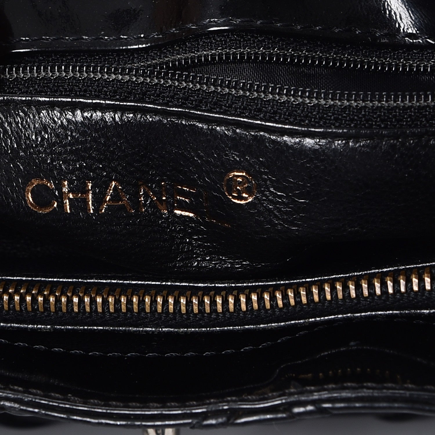 Chanel Patent Diamond Stitched Shoulder Bag Black 6 of 11
