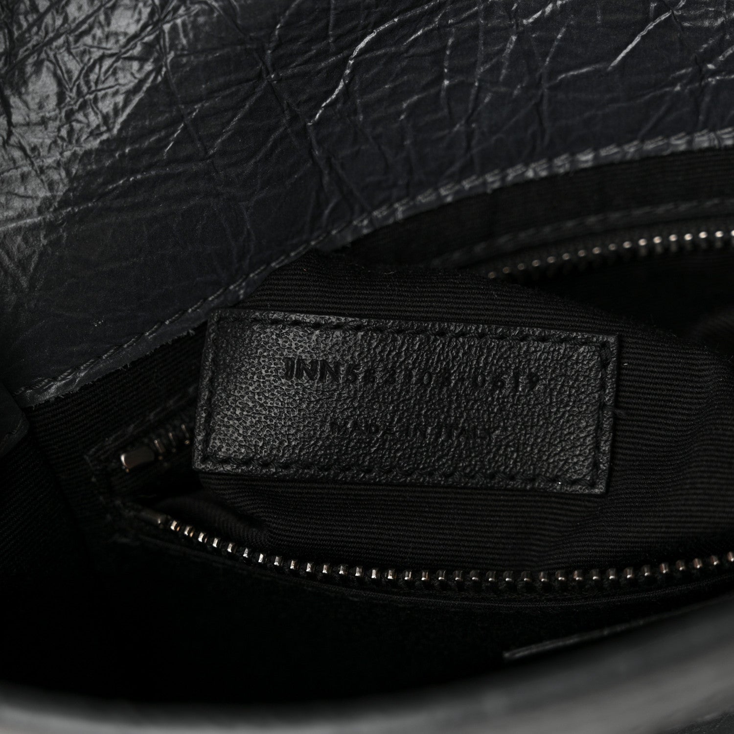 Saint Laurent Crinkled Calfskin Matelasse Monogram Niki Chain Wallet Storm 7 of 11