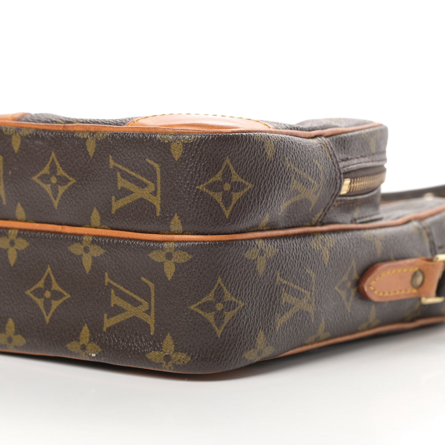 Monogram Amazone