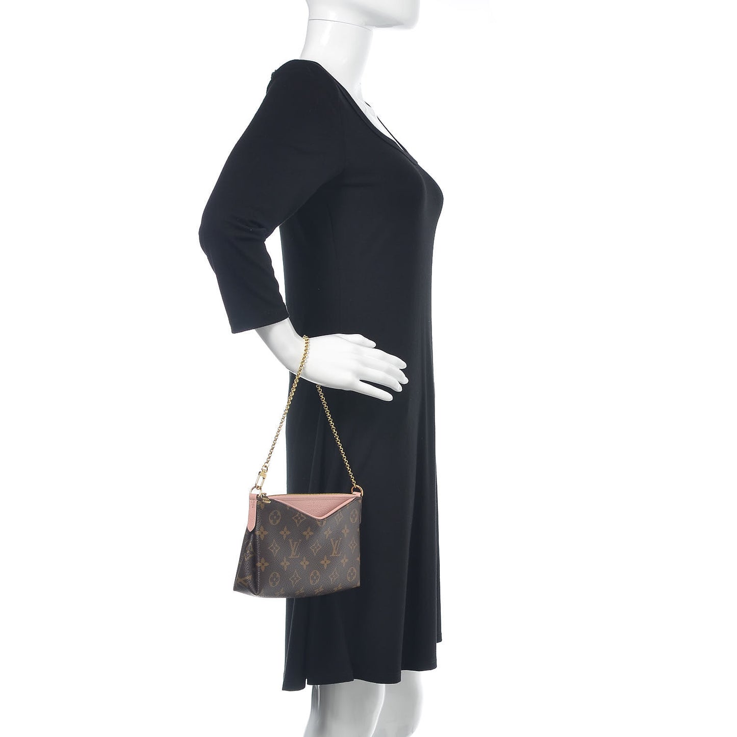 Monogram Pallas Clutch Rose Poudre