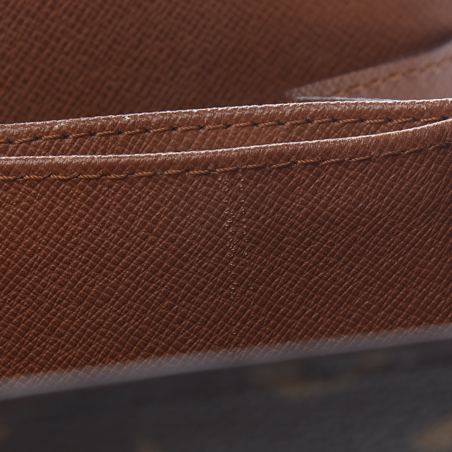 Louis Vuitton Monogram Courcelles 11 of 15