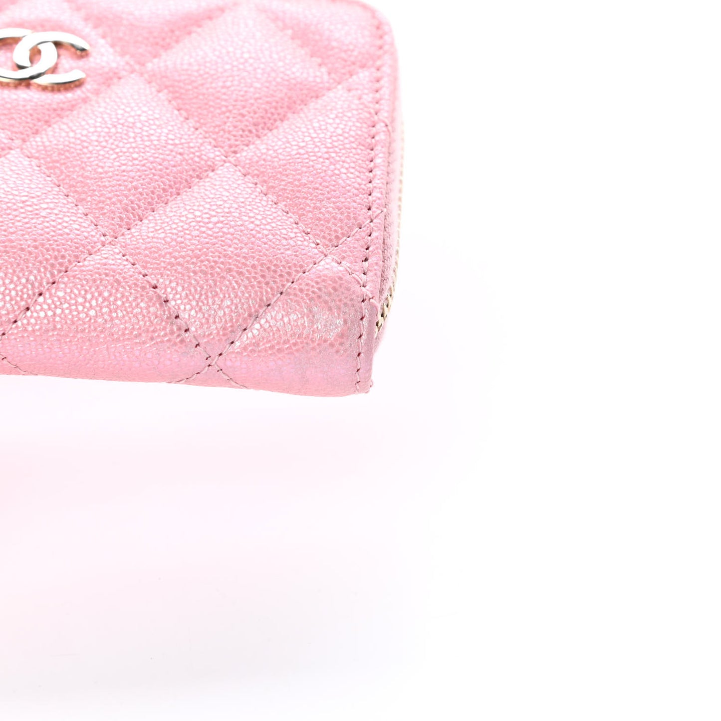 Iridescent Caviar Quilted Zip Coin Purse Pink
