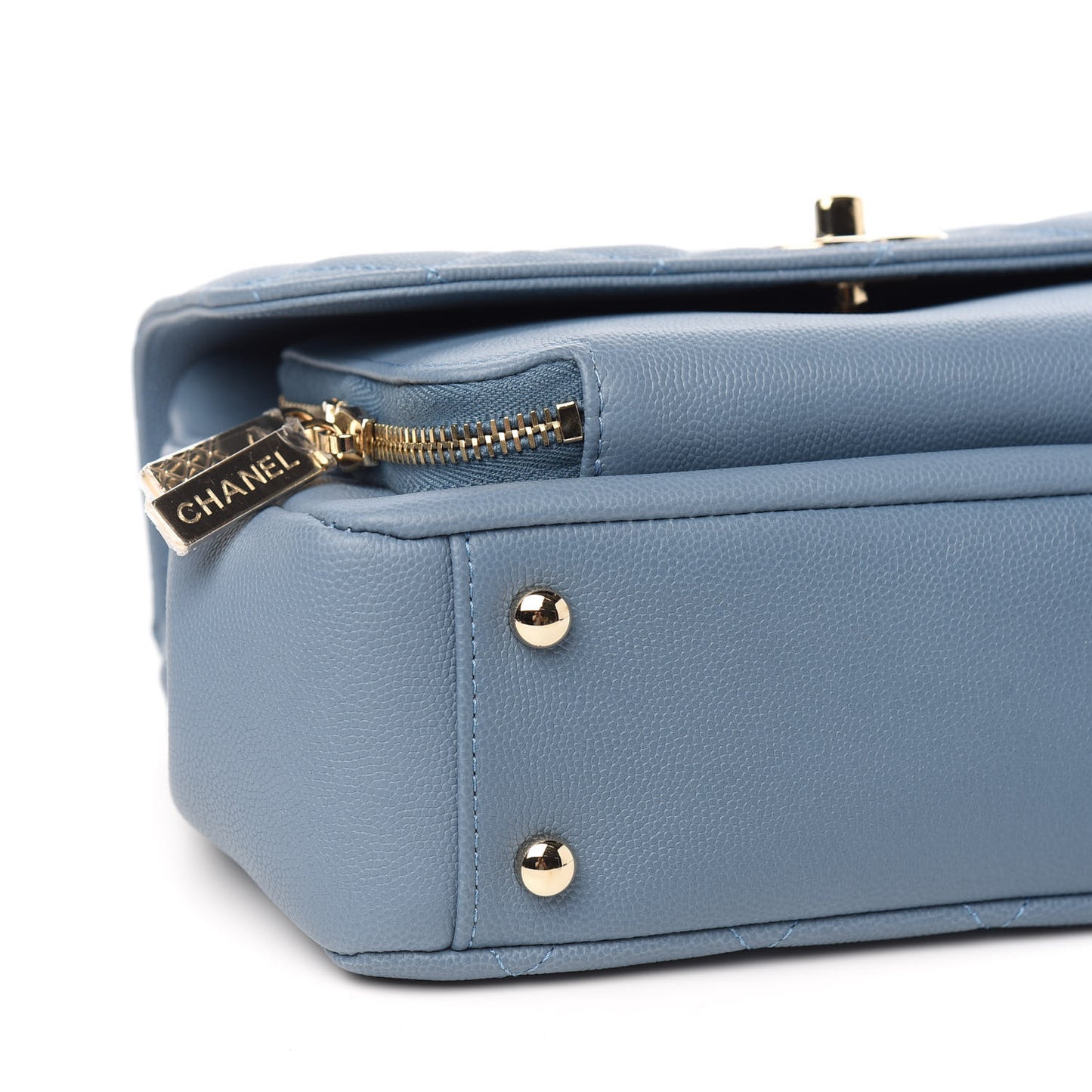 Caviar Quilted Medium Business Affinity Flap Blue