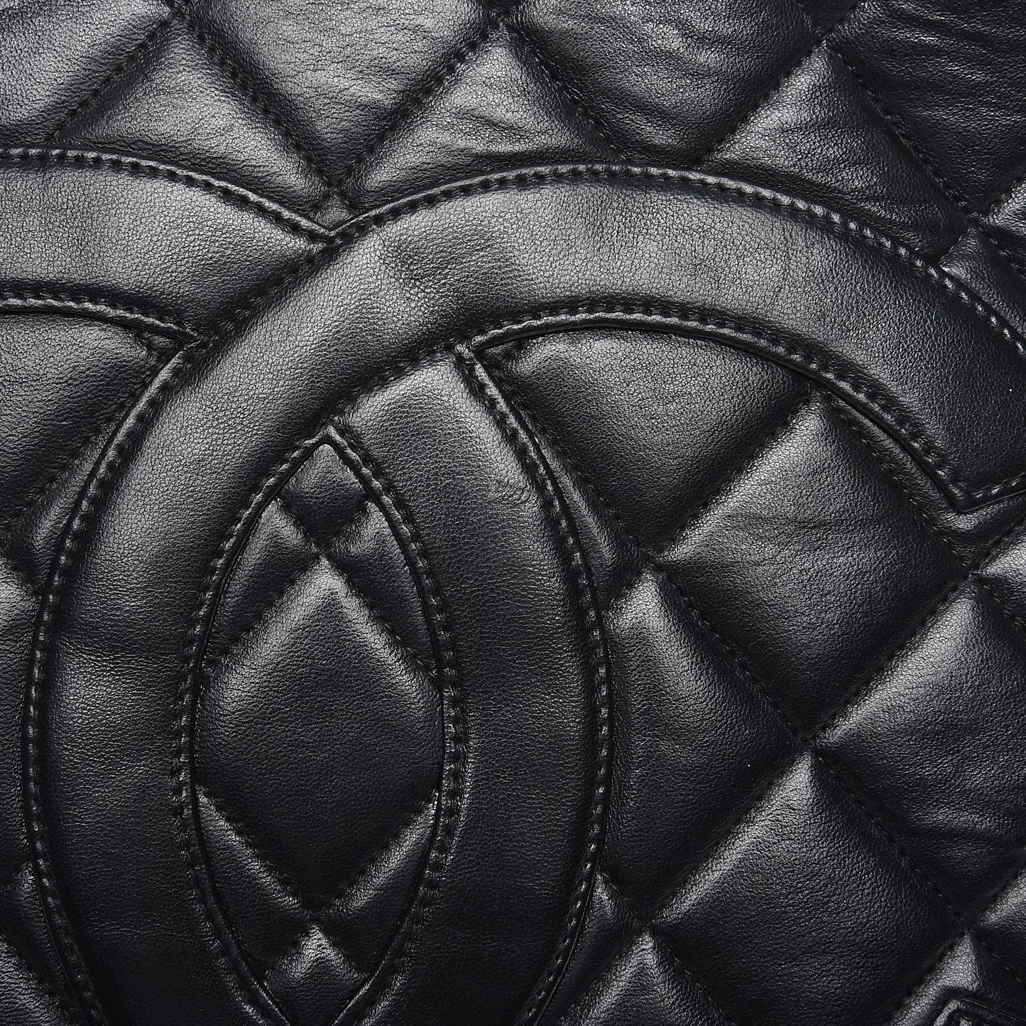 Lambskin Quilted Medallion Tote Black