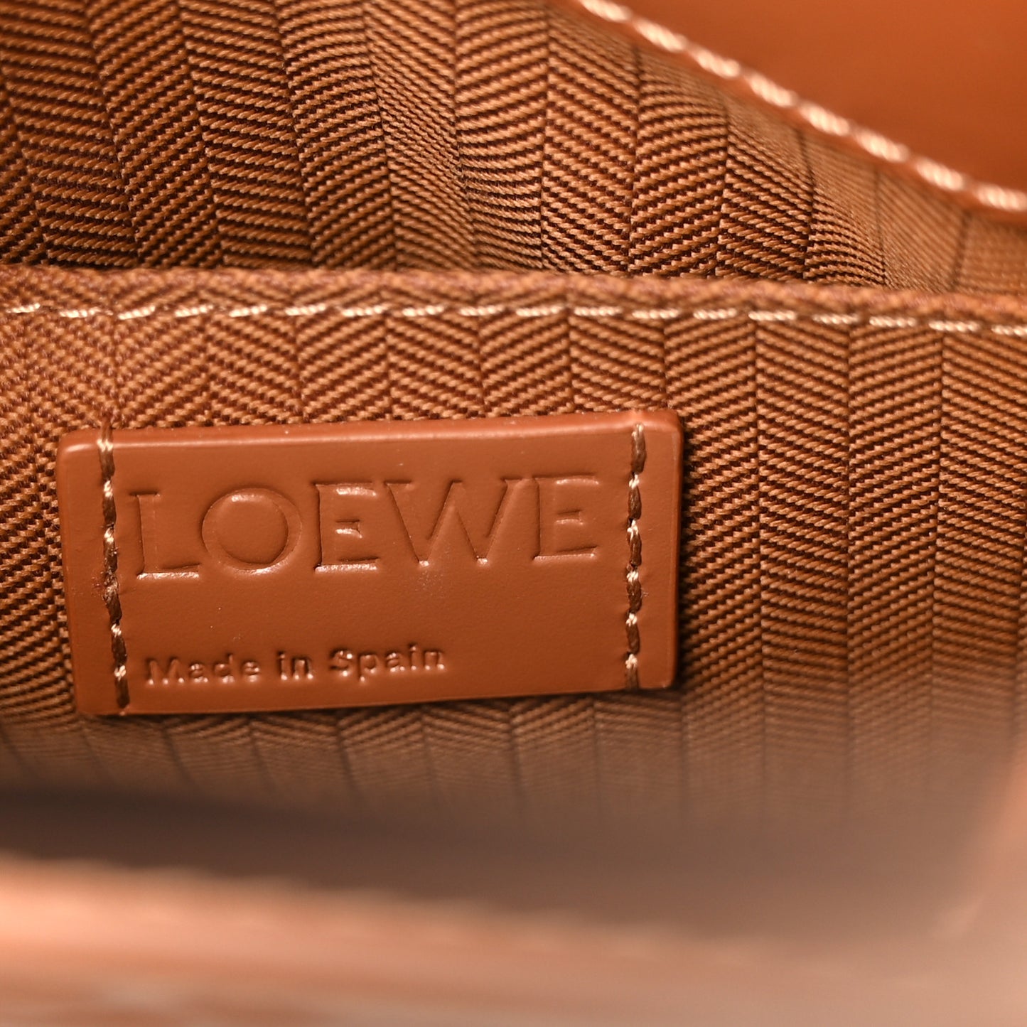 Smooth Calfskin Logo Small A5 Tote Tan