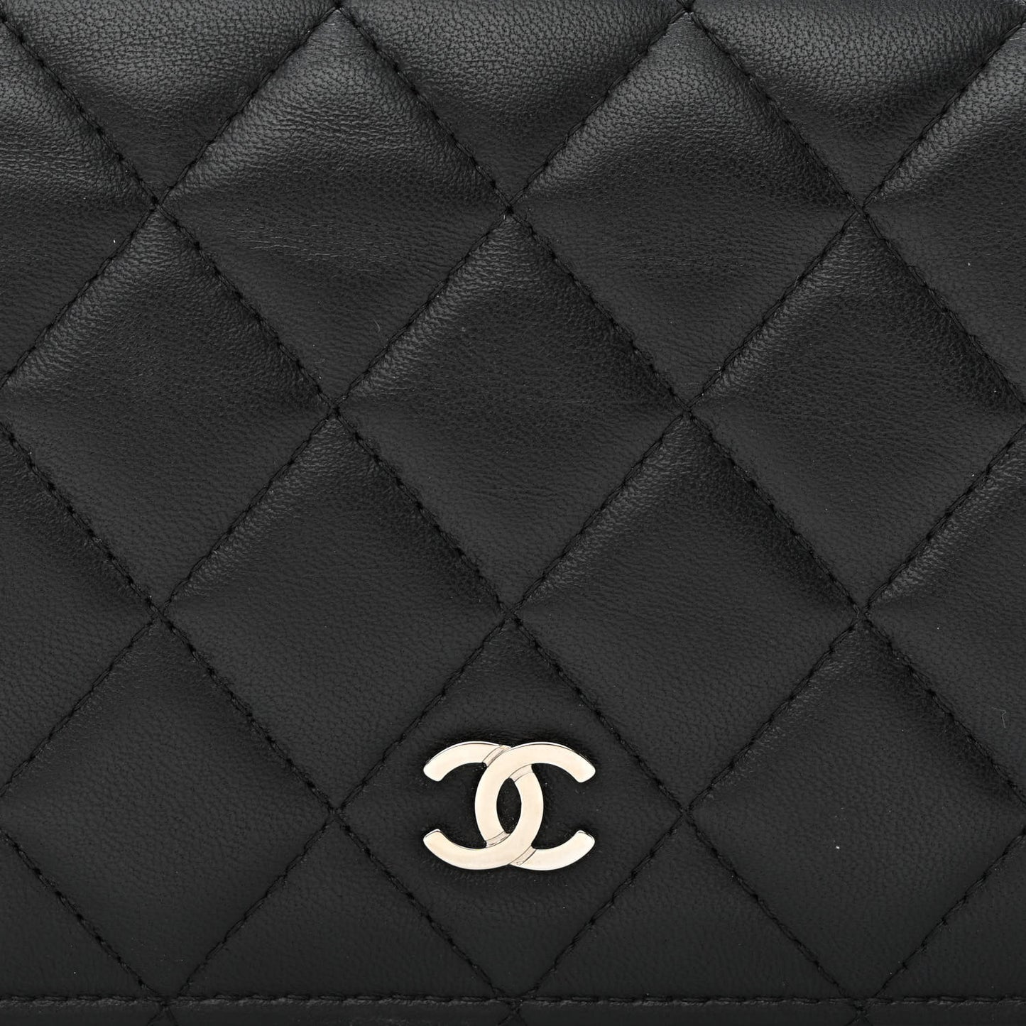 Lambskin Quilted Yen Wallet Black
