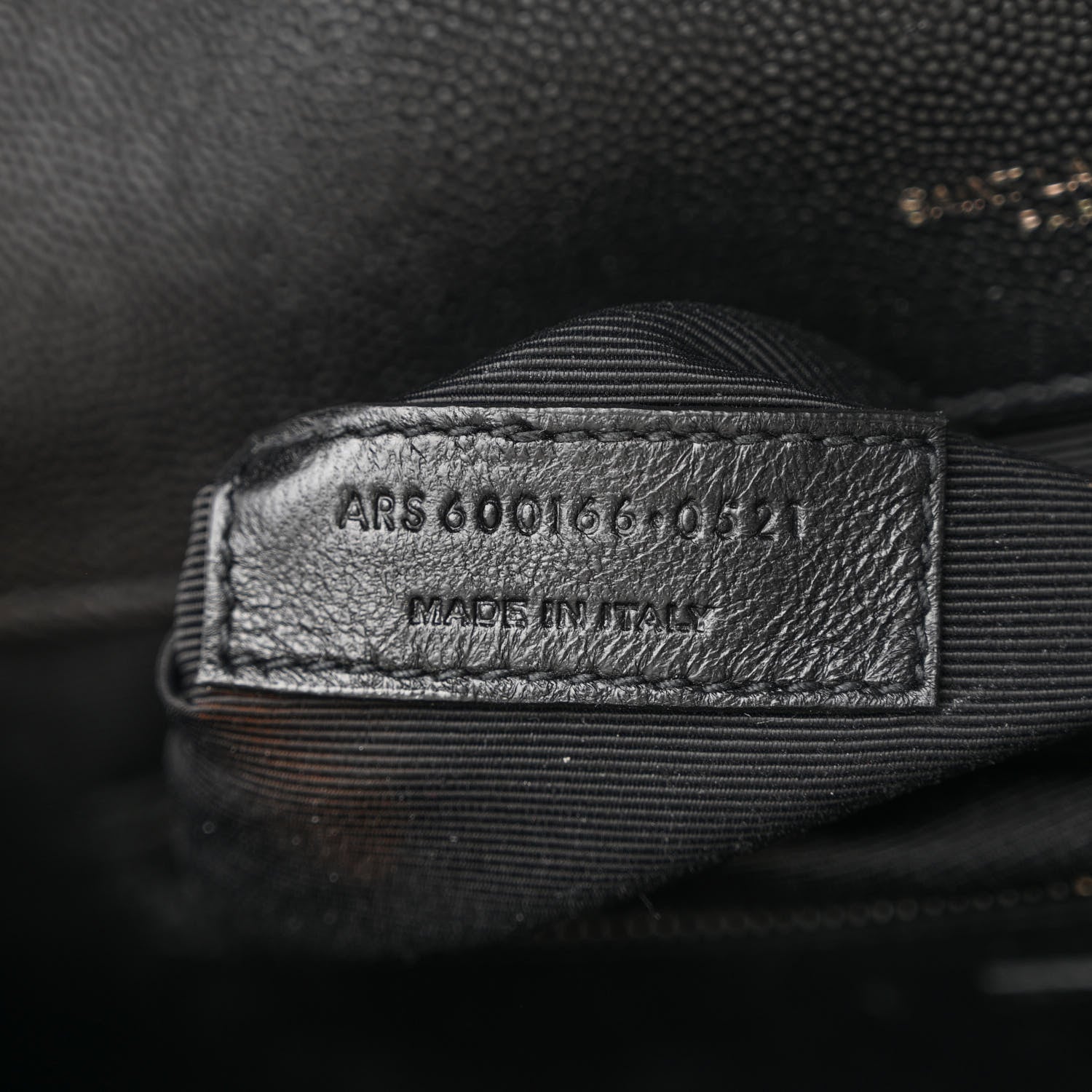 Saint Laurent Grain De Poudre Textured Mixed Matelasse Large Triquilt Monogram Monochrome Satchel Black 7 of 10