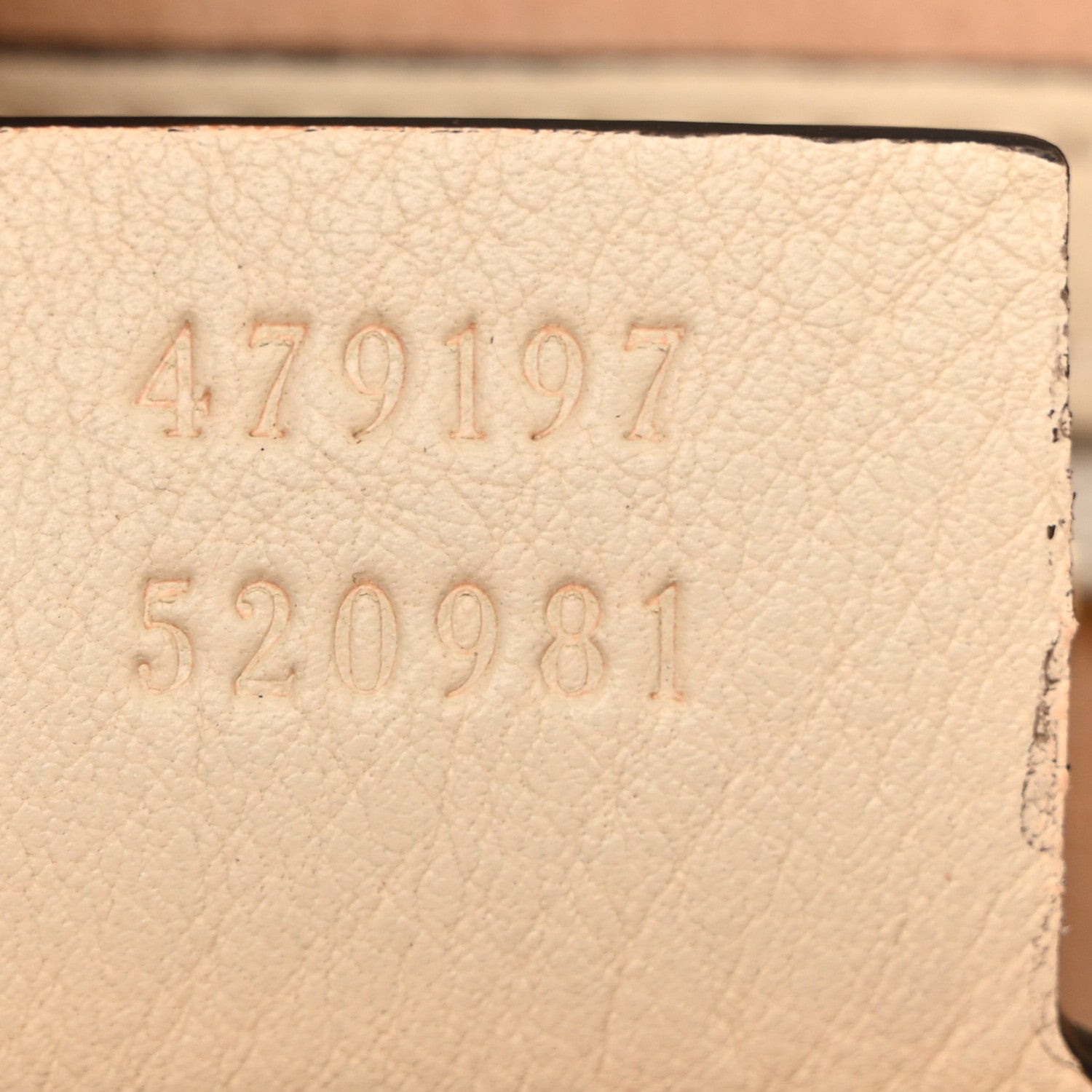 Gucci GG Supreme Monogram Medium Padlock Tote White 7 of 12