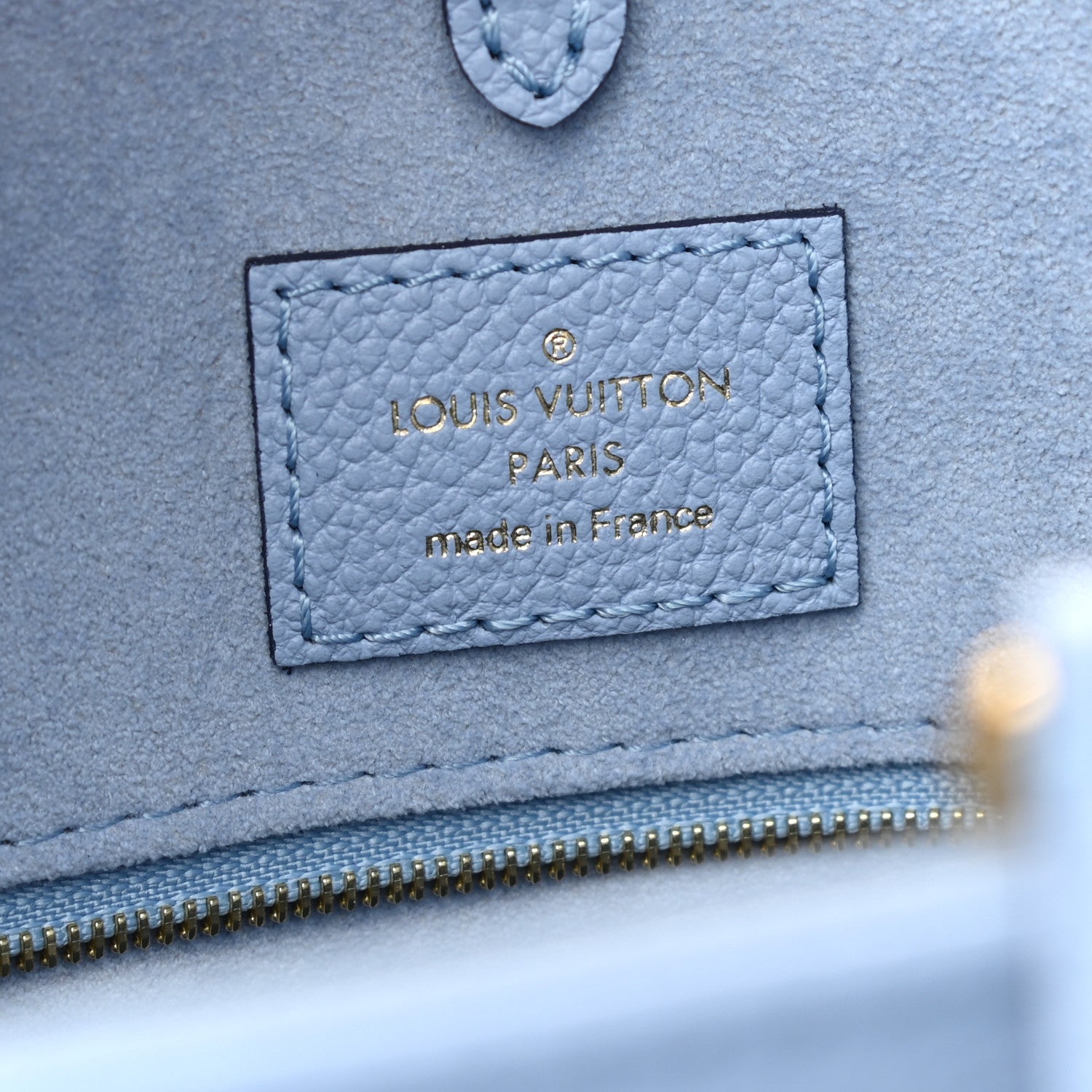 Louis Vuitton Empreinte Monogram Giant By The Pool Onthego MM Summer Blue 6 of 8