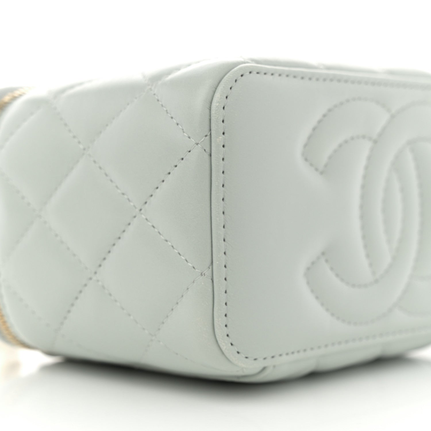 Chanel Lambskin Enamel Quilted Logo Small Vanity Case With Chain Light Grey 9 of 11