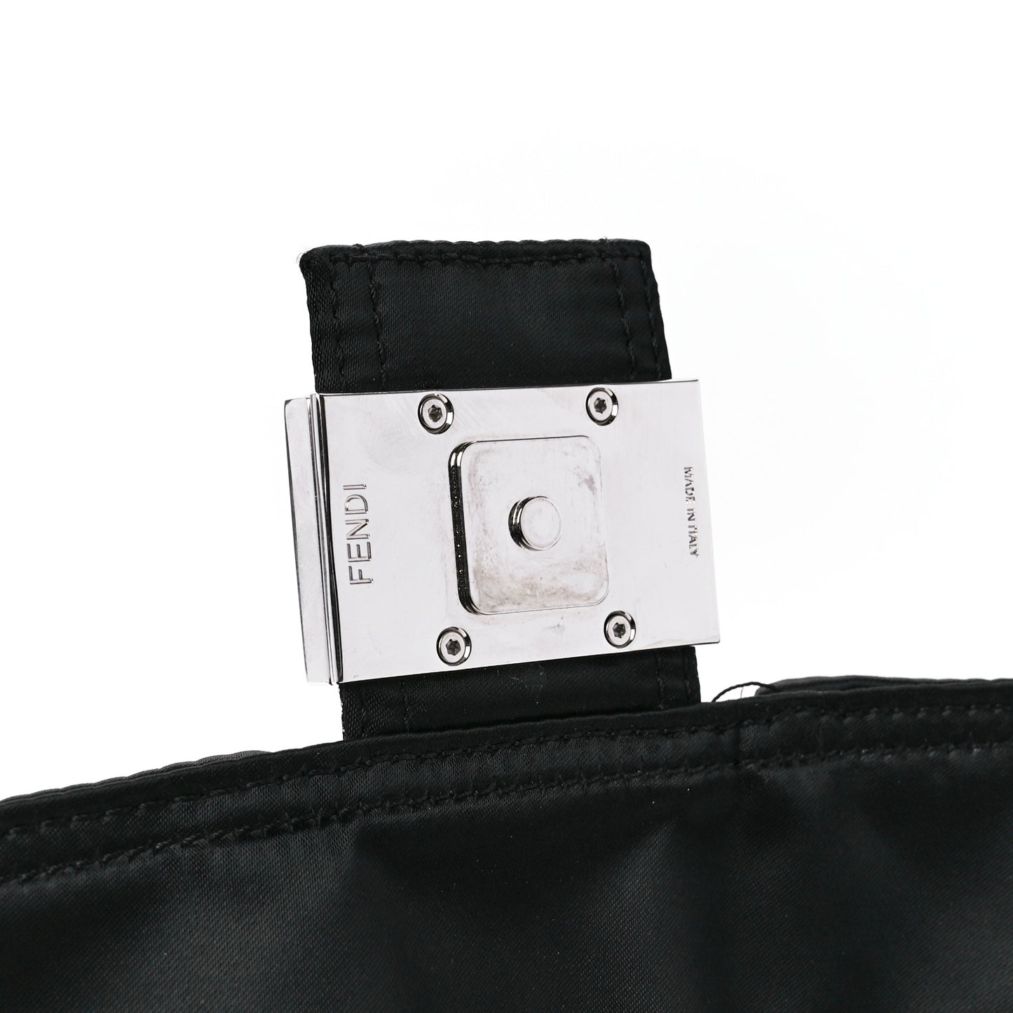Econyl Cuoio Romano Multipocket Baguette Black