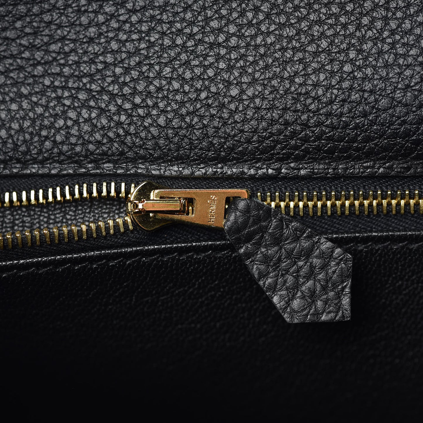 Togo Kelly Retourne 35 Black