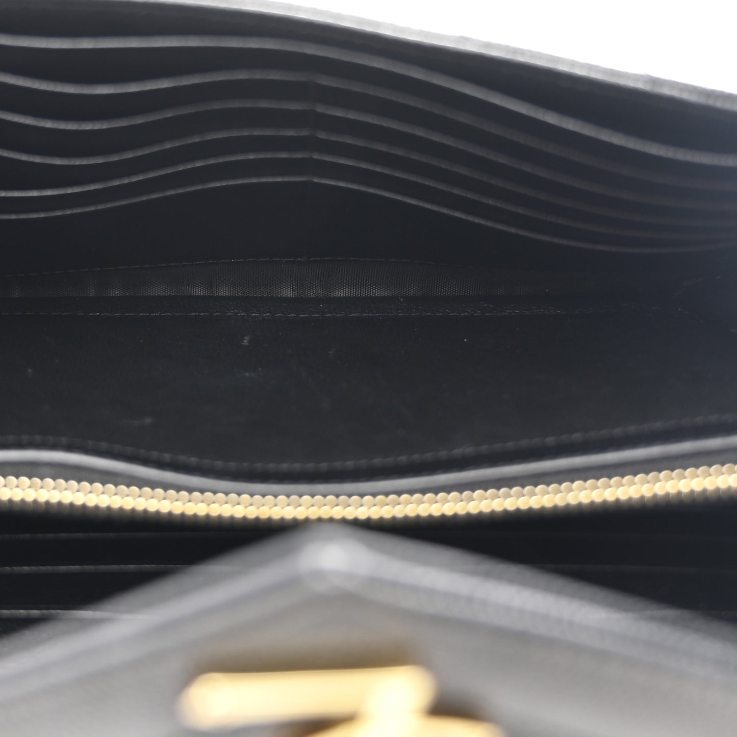 Grain De Poudre Matelasse Chevron Monogram Chain Wallet Black