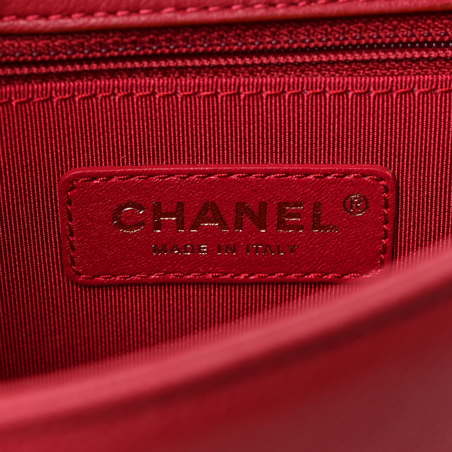 Caviar Quilted Small Studded Flap Red