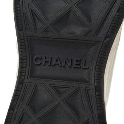 Chanel Velvet Calfskin Mixed Fibers CC Sneakers 39 Ivory Black 7 of 9